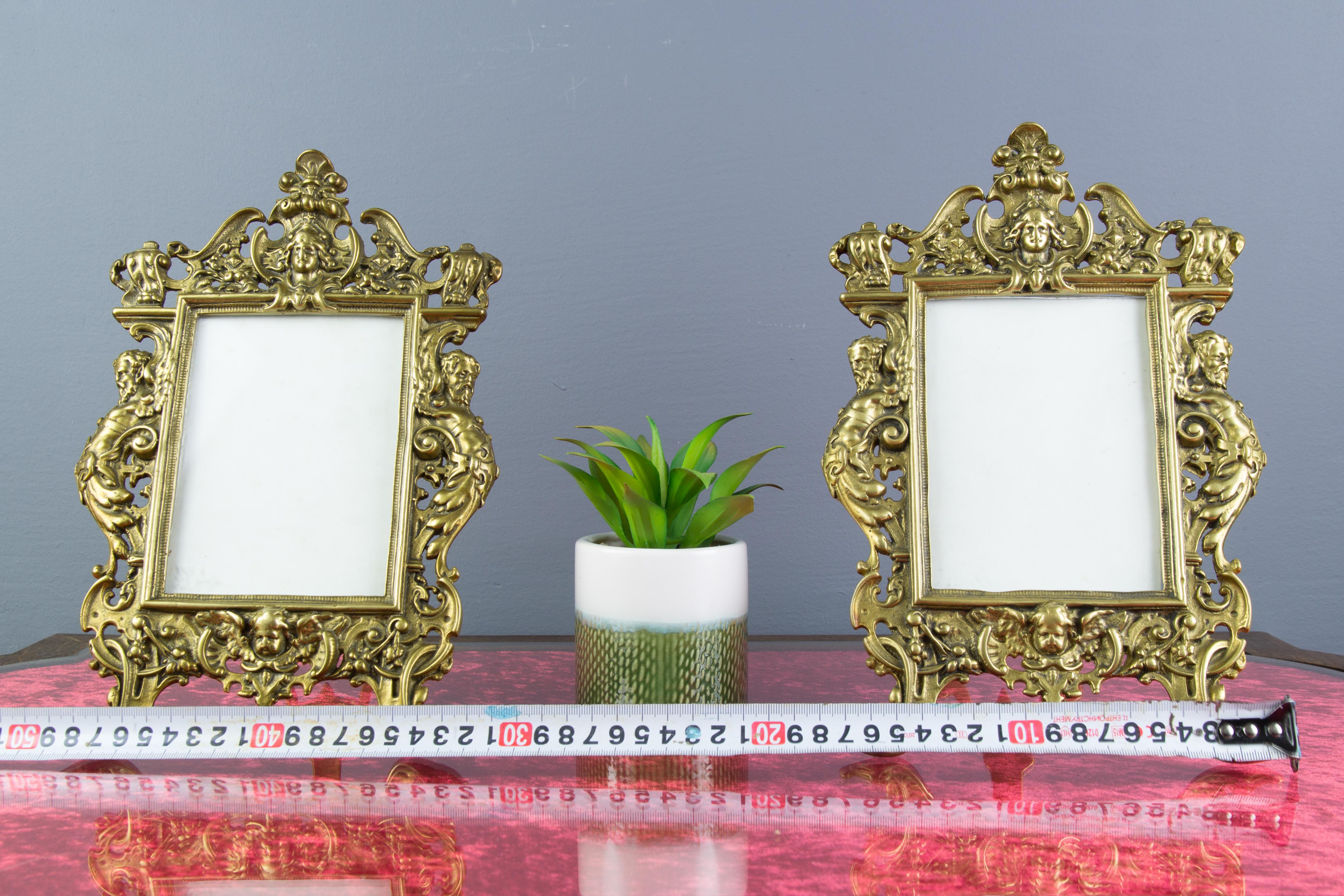 Pair of Neoclassical Style Bronze Photo or Picture Frames, France, 1930s In Good Condition In Barntrup, DE