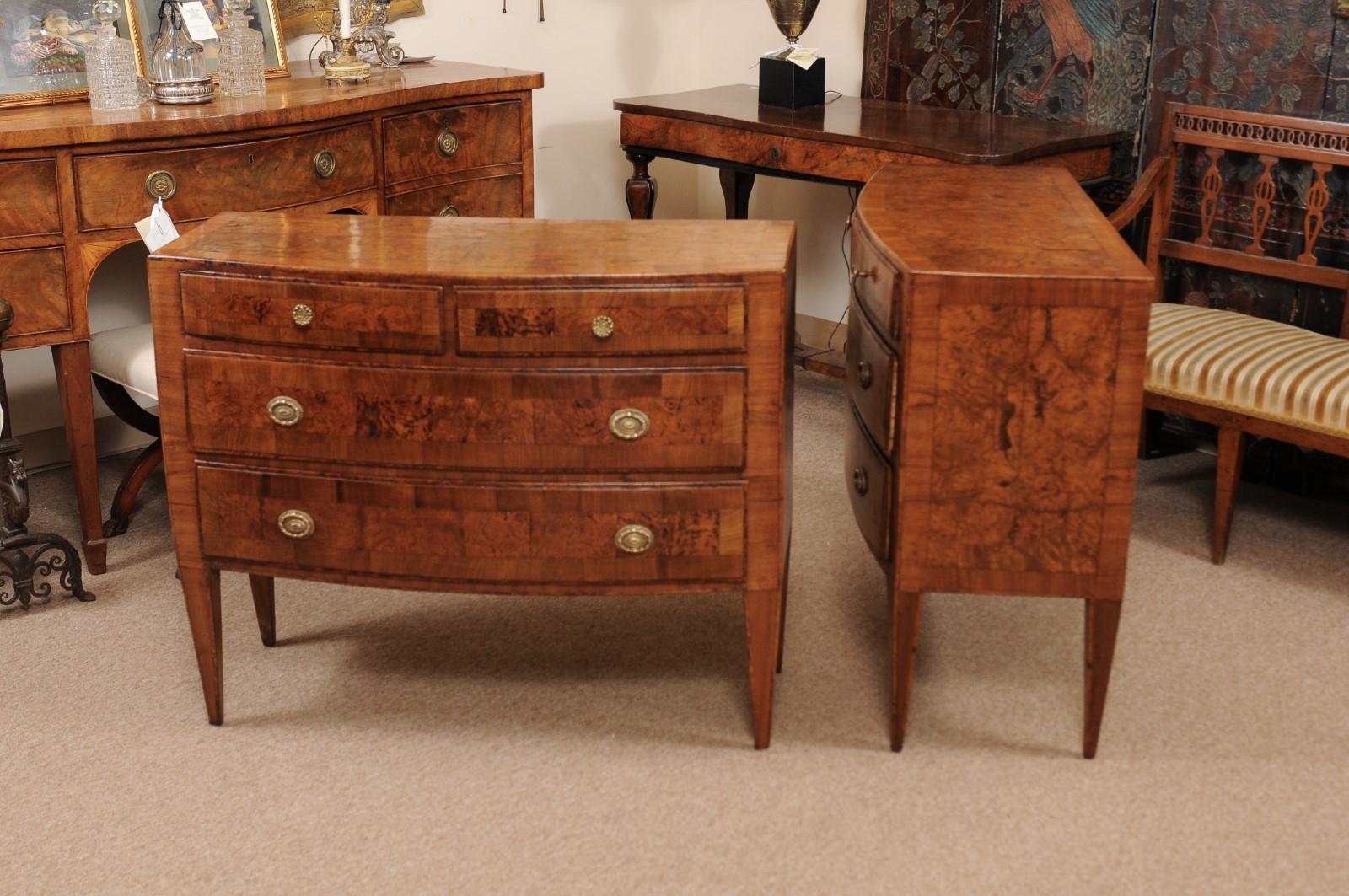 Pair of Neoclassical Style Burled Walnut Italian Bow-Front Commodes 1