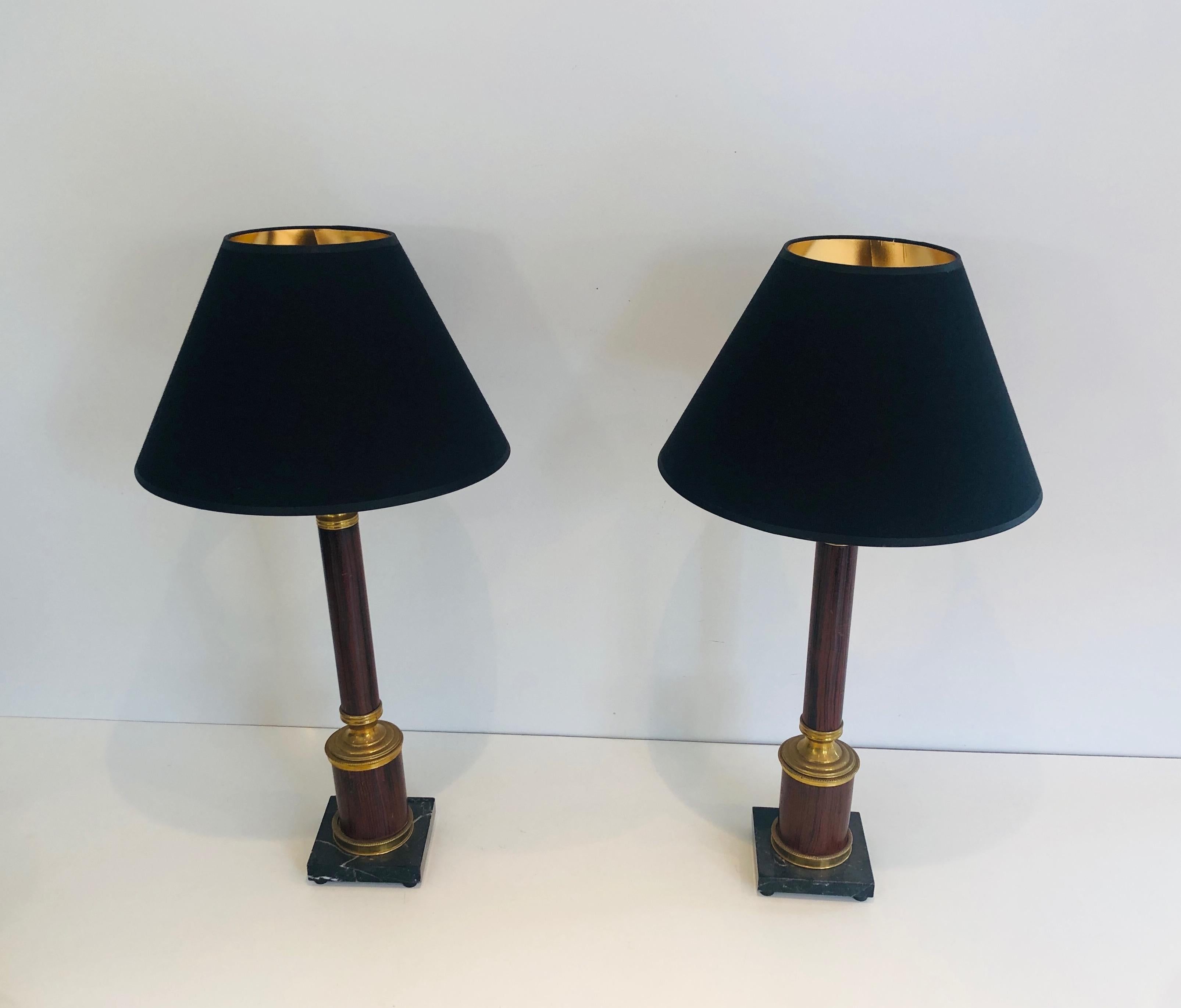 French Pair of Neoclassical Style Faux-Bois Metal and Brass Table Lamps For Sale