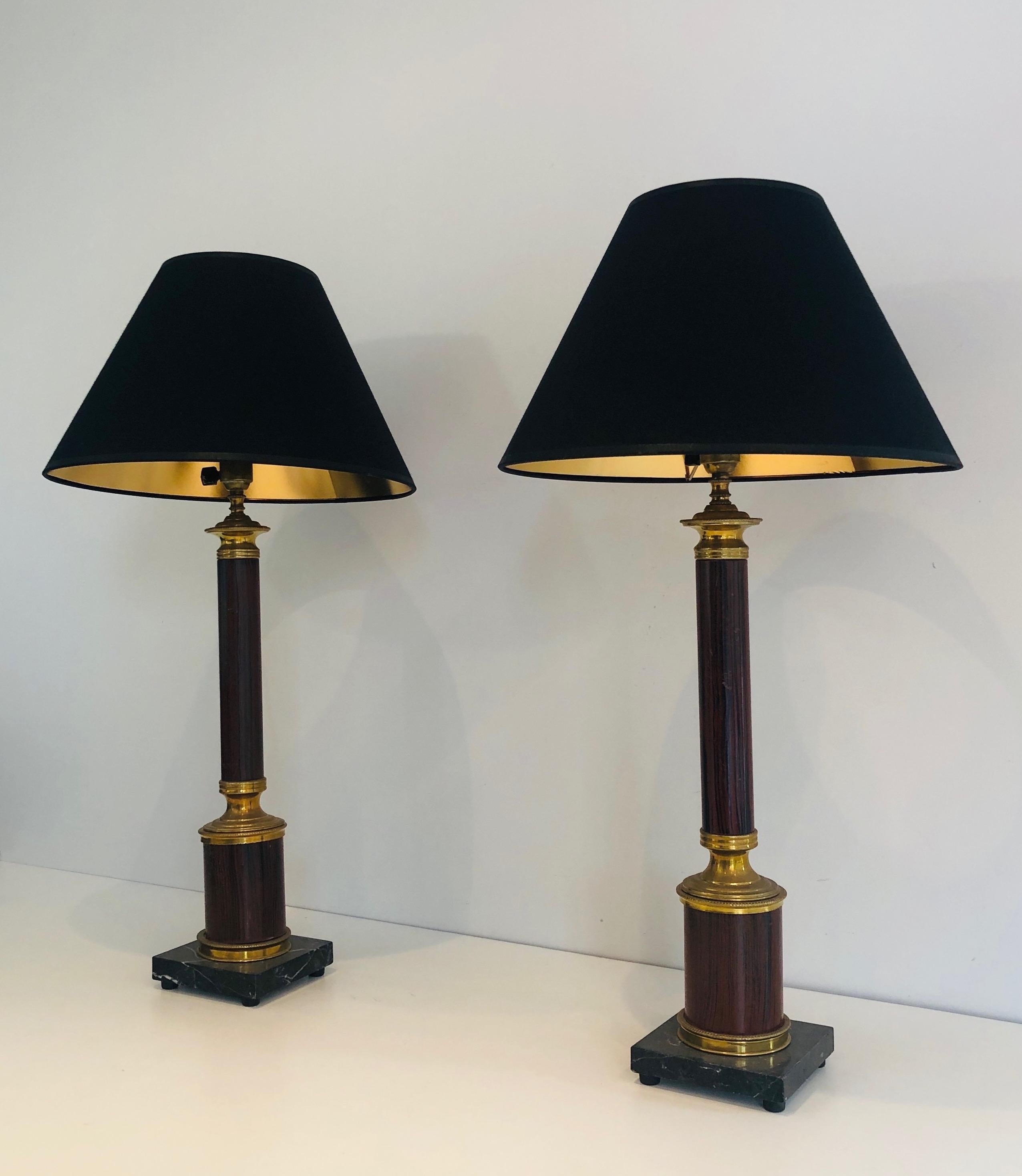 Pair of Neoclassical Style Faux-Bois Metal and Brass Table Lamps In Good Condition For Sale In Marcq-en-Barœul, Hauts-de-France