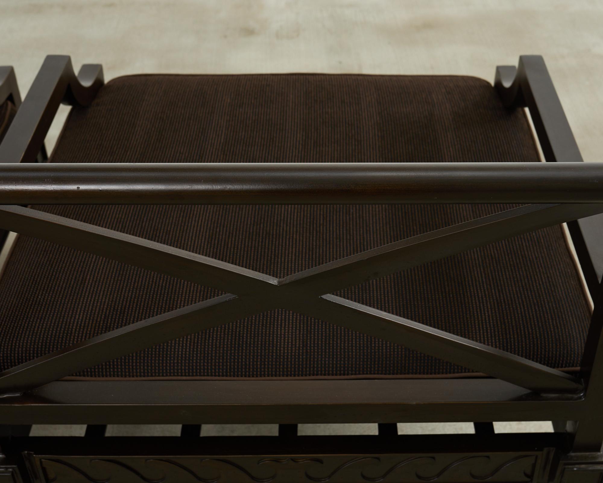 Paire de chaises de jardin et d'ottomans de style néoclassique en fer en vente 3