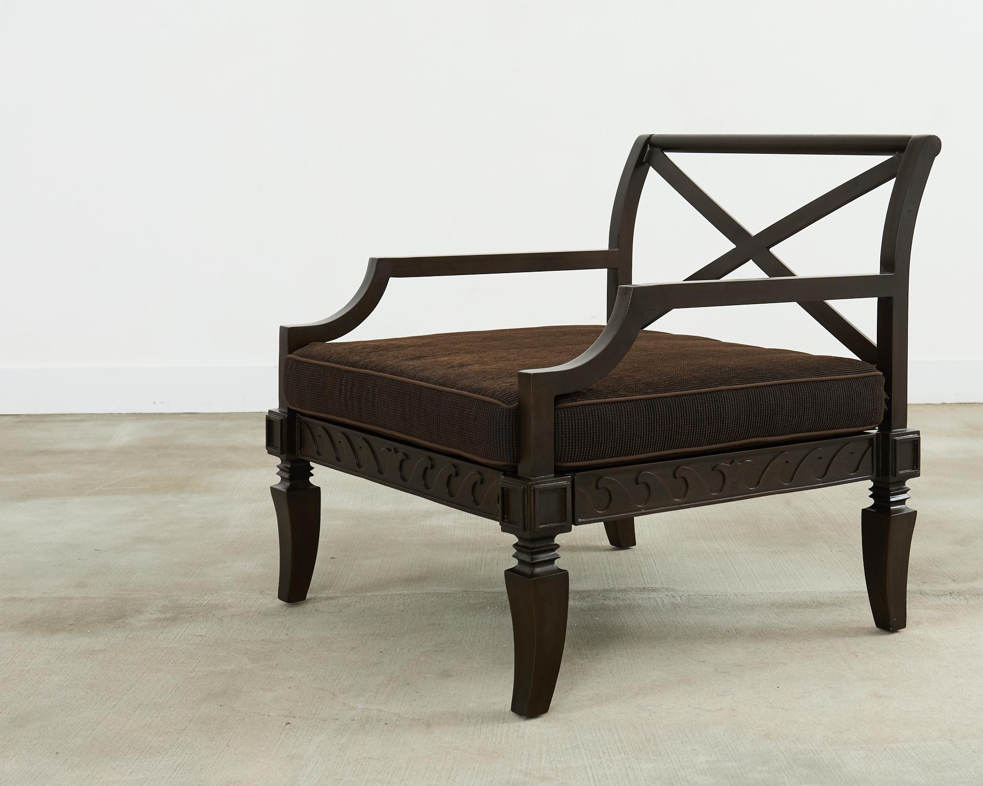 Paire de chaises de jardin et d'ottomans de style néoclassique en fer en vente 4