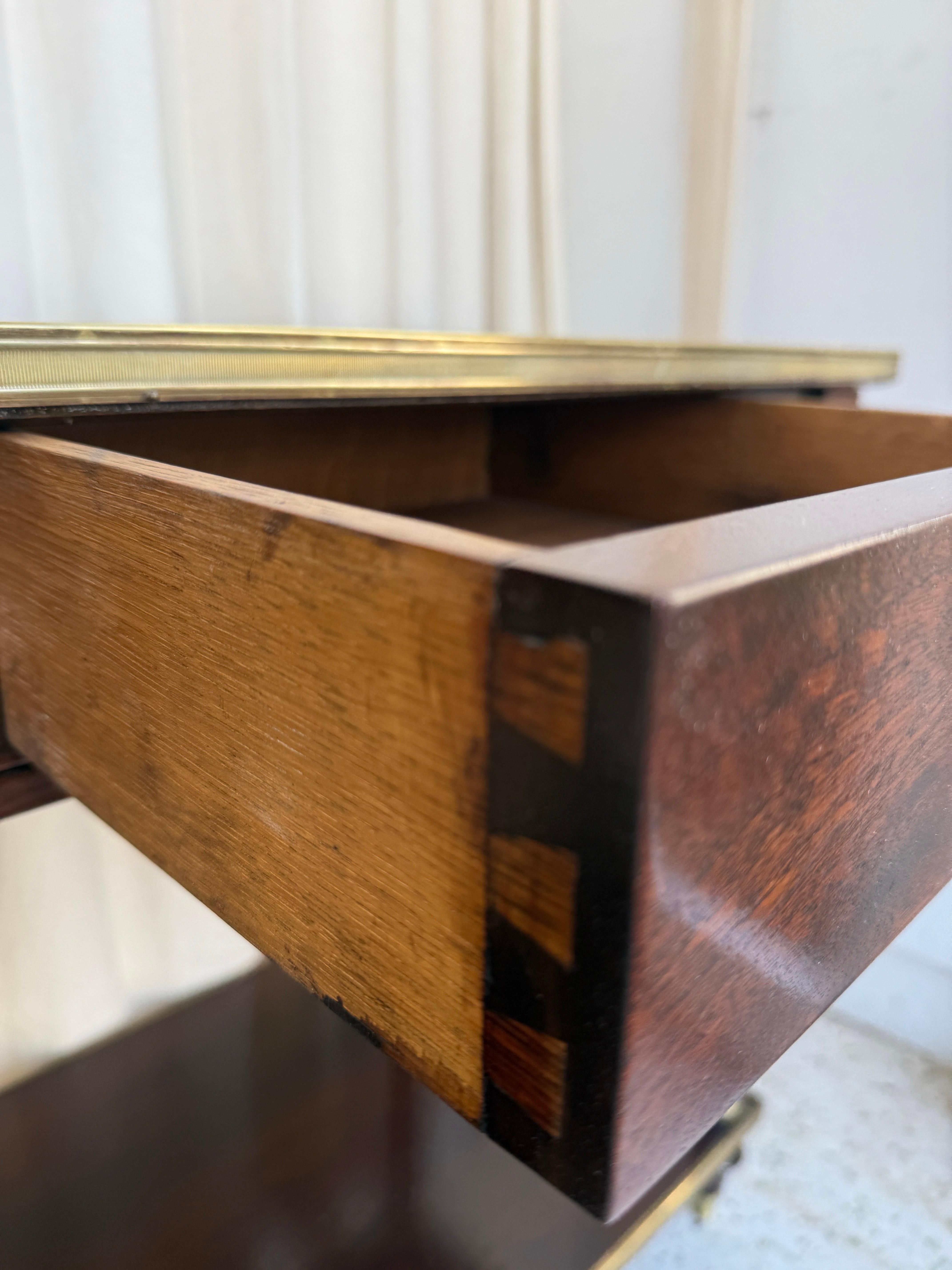 Pair of Neoclassical Style Marble-top Night Tables by Jansen For Sale 3