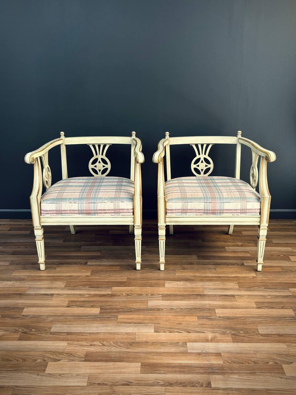 Pair of Neoclassical Style Painted Armchairs In Good Condition For Sale In Los Angeles, CA