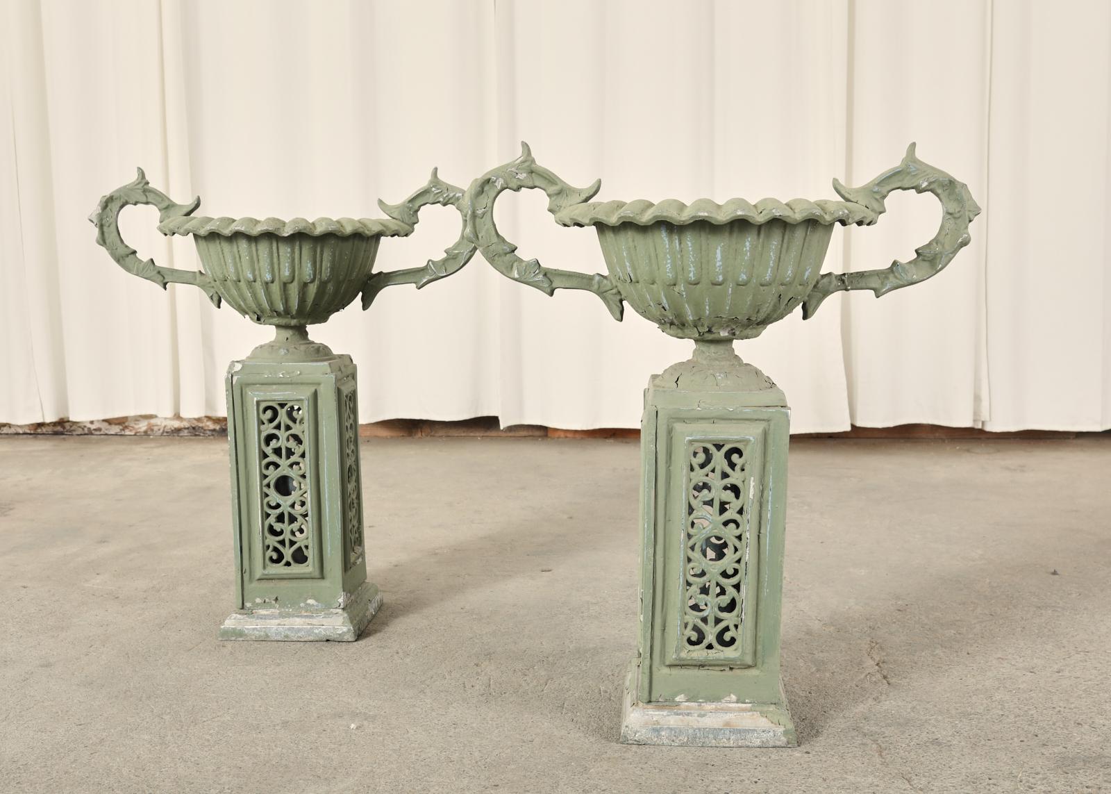 Pair of Neoclassical Style Painted Garden Urn Jardinaires For Sale 1