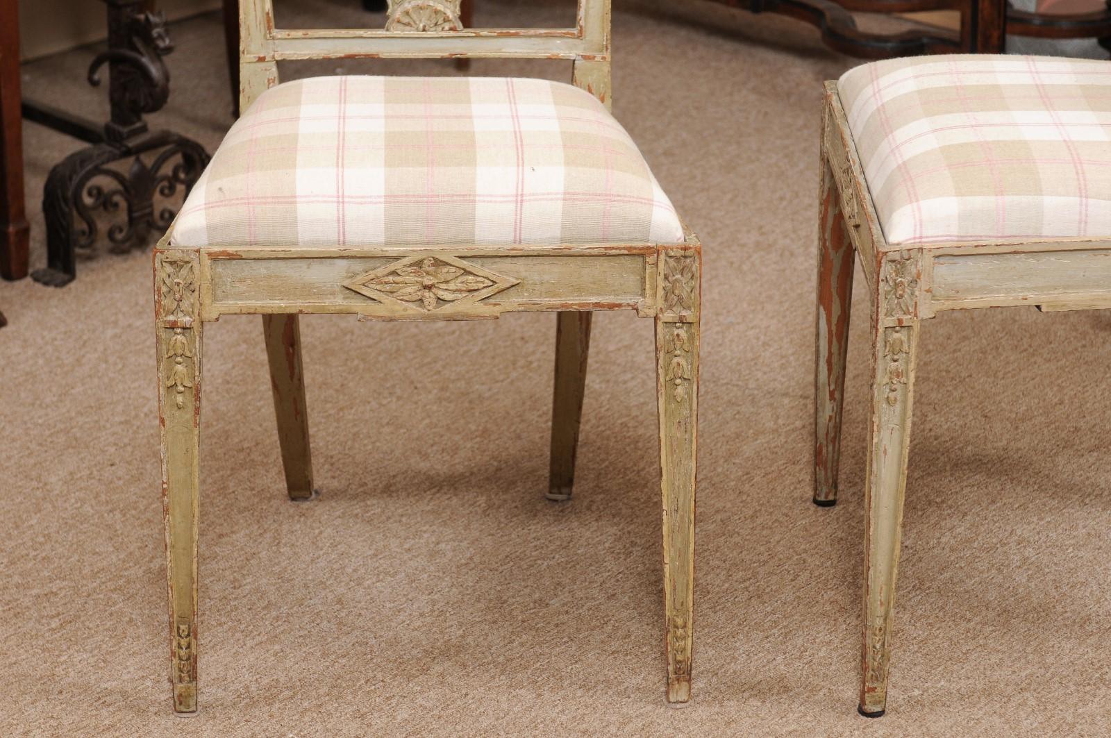 Pair of Neoclassical Style Painted Swedish Side Chairs, circa 1890 4