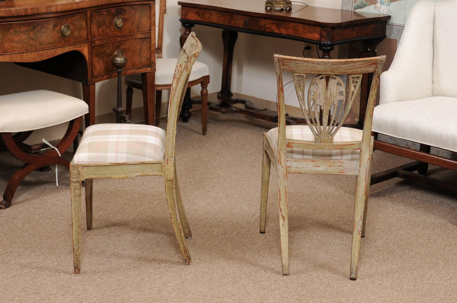 Pair of Neoclassical Style Painted Swedish Side Chairs, circa 1890 2