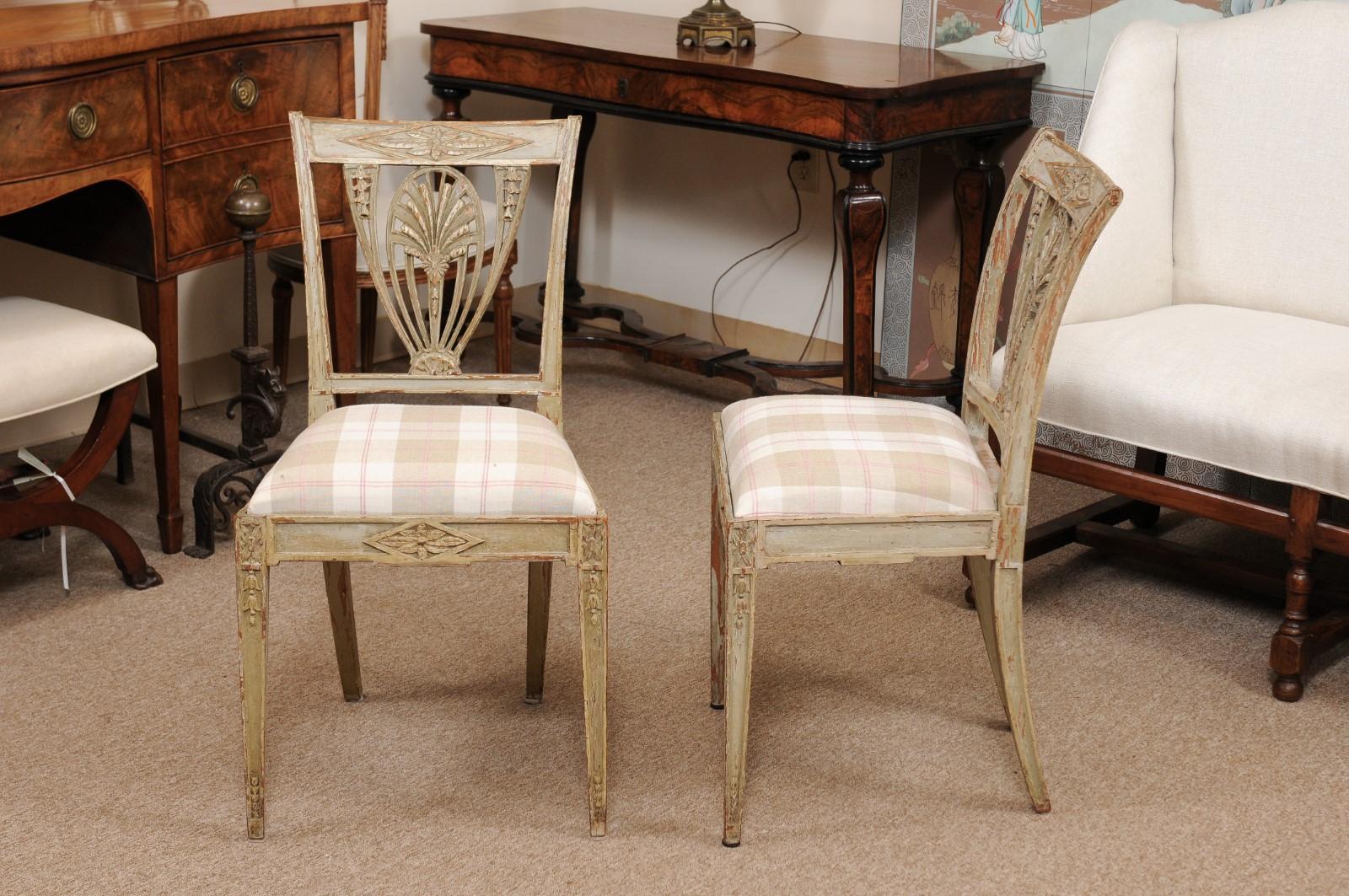 Pair of Neoclassical Style Painted Swedish Side Chairs, circa 1890 3