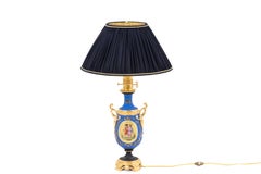 Coppia di lampade in porcellana in stile neoclassico, periodo Napoléon III