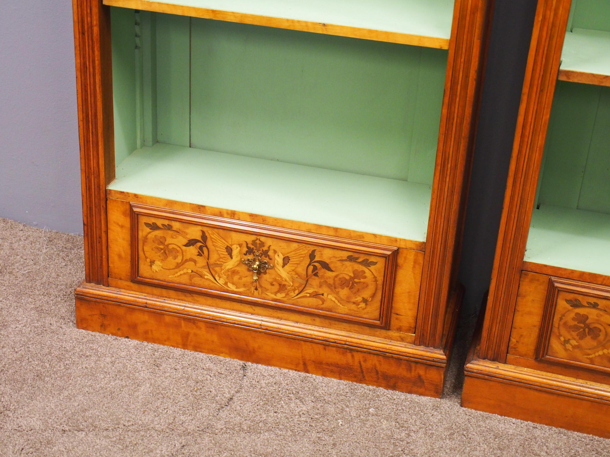 Pair of Neoclassical Style Satinwood Open Bookcases In Good Condition In Edinburgh, GB