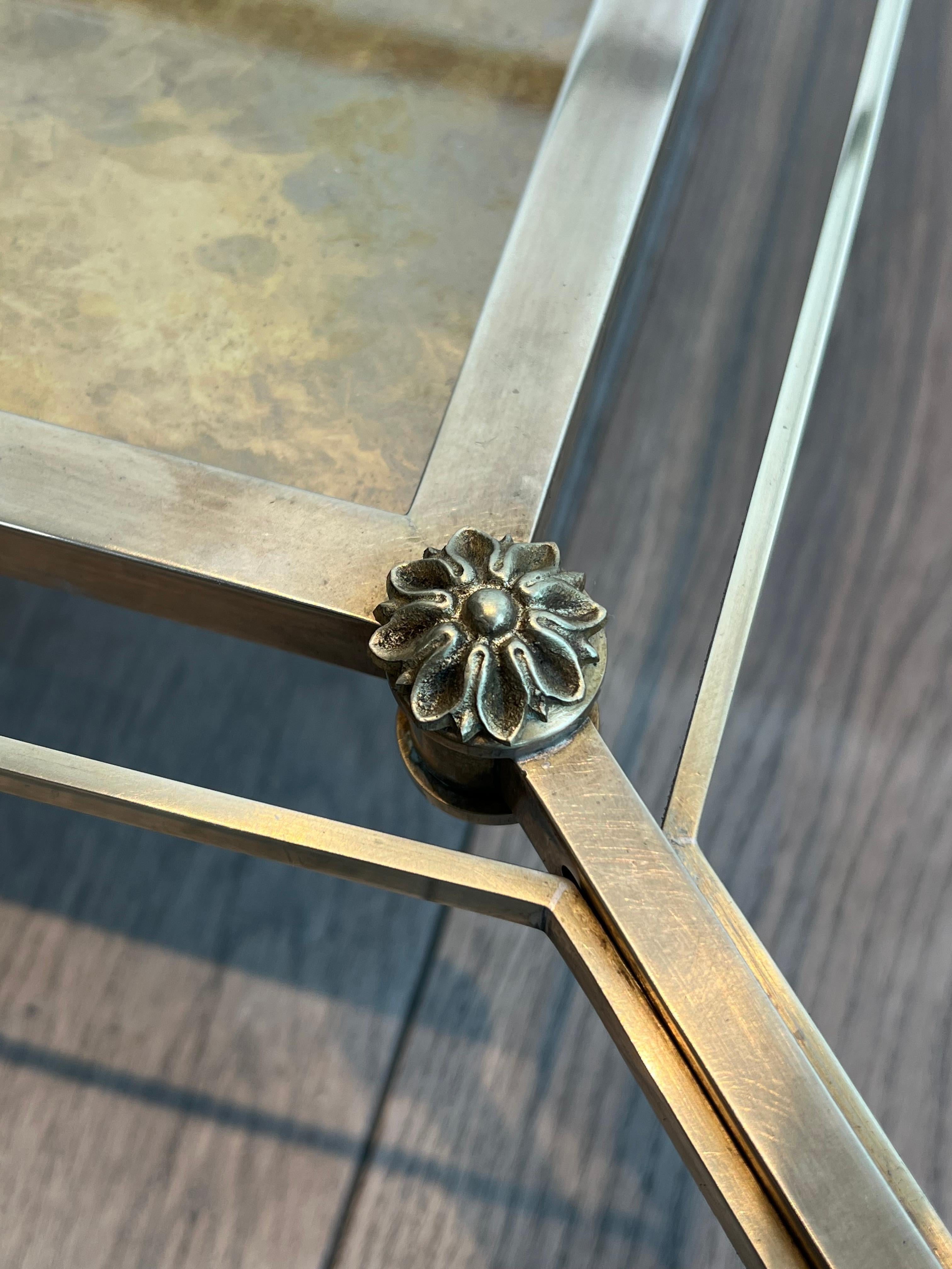 Pair of Neoclassical Style Steel and Brass Style Brass Side Tables by Maison Jan im Angebot 3