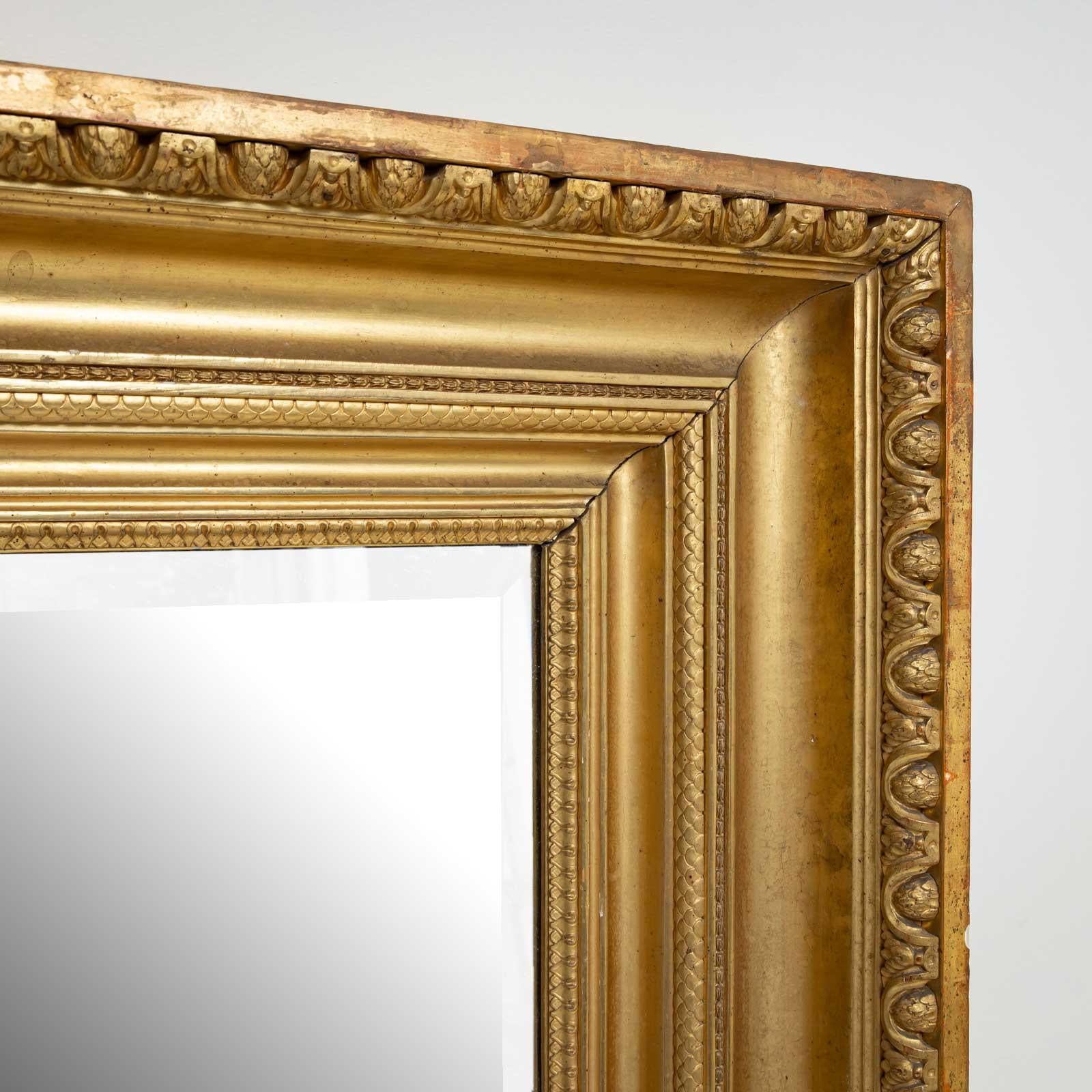 Miroir Paire de miroirs muraux néoclassiques, début du 19e siècle en vente