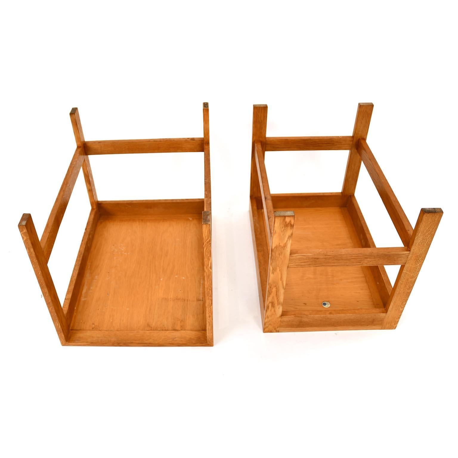 Pair of Nestling Tables Børge Mogensen Silkborg Oak, Denmark, 1960s 5