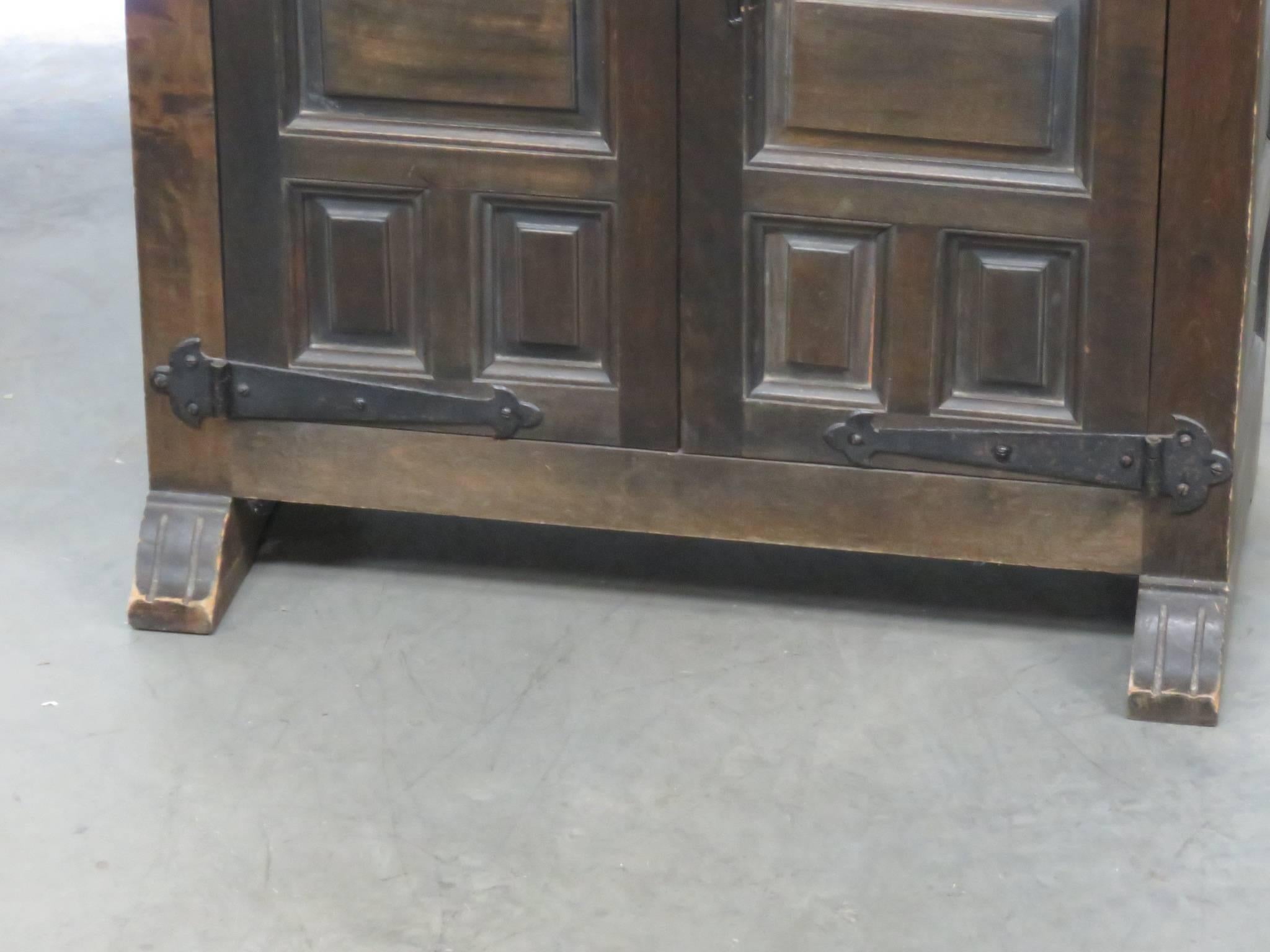 Primitive Pair of Nettle Creek End Tables
