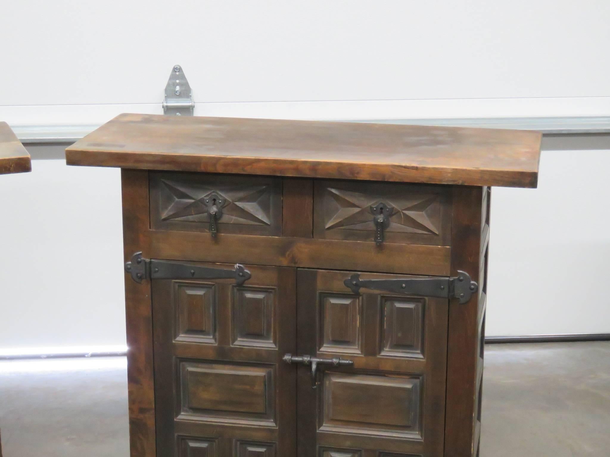Spanish Pair of Nettle Creek End Tables