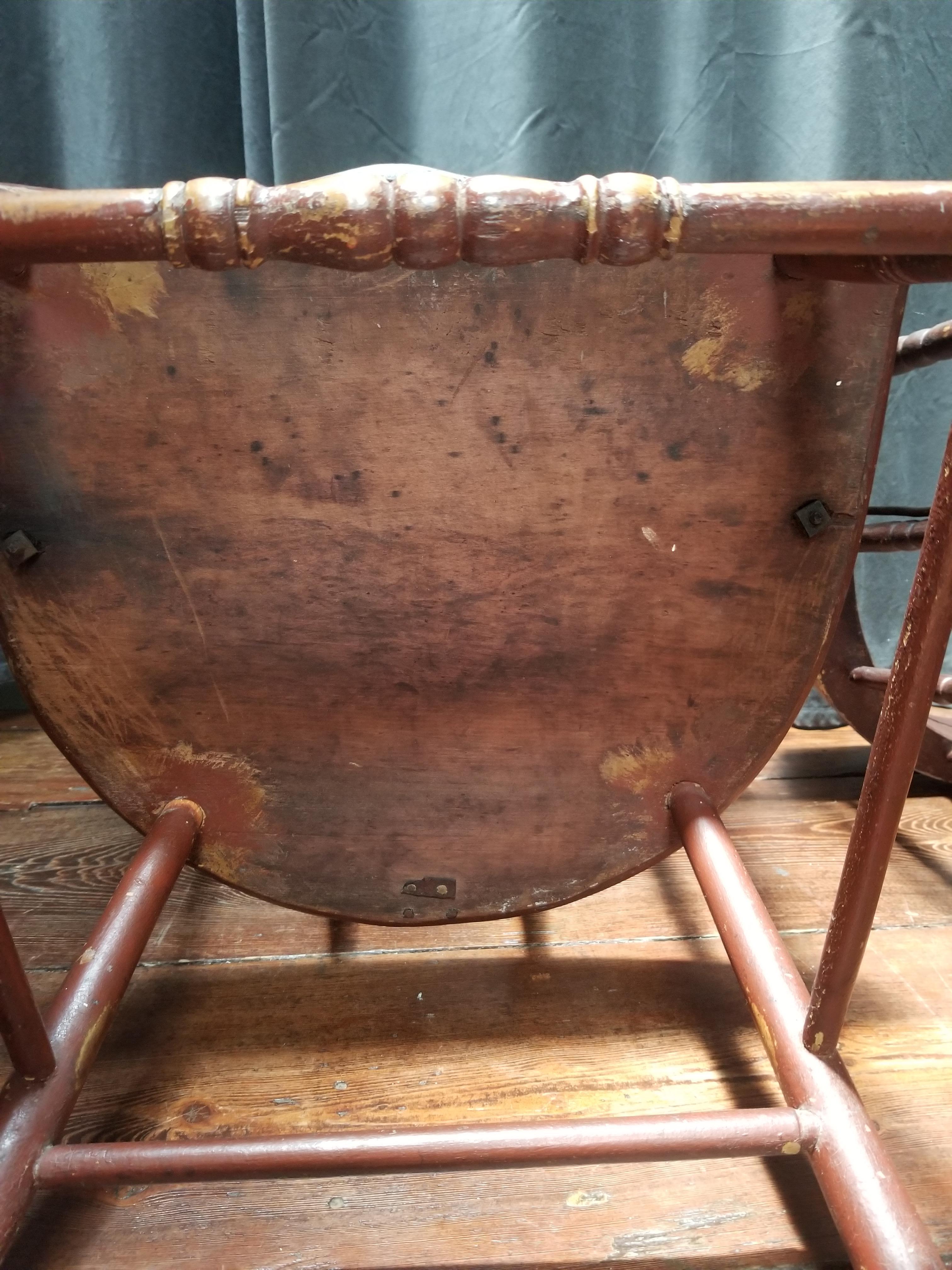 Milieu du XIXe siècle Paire de chaises Windsor peintes en vente