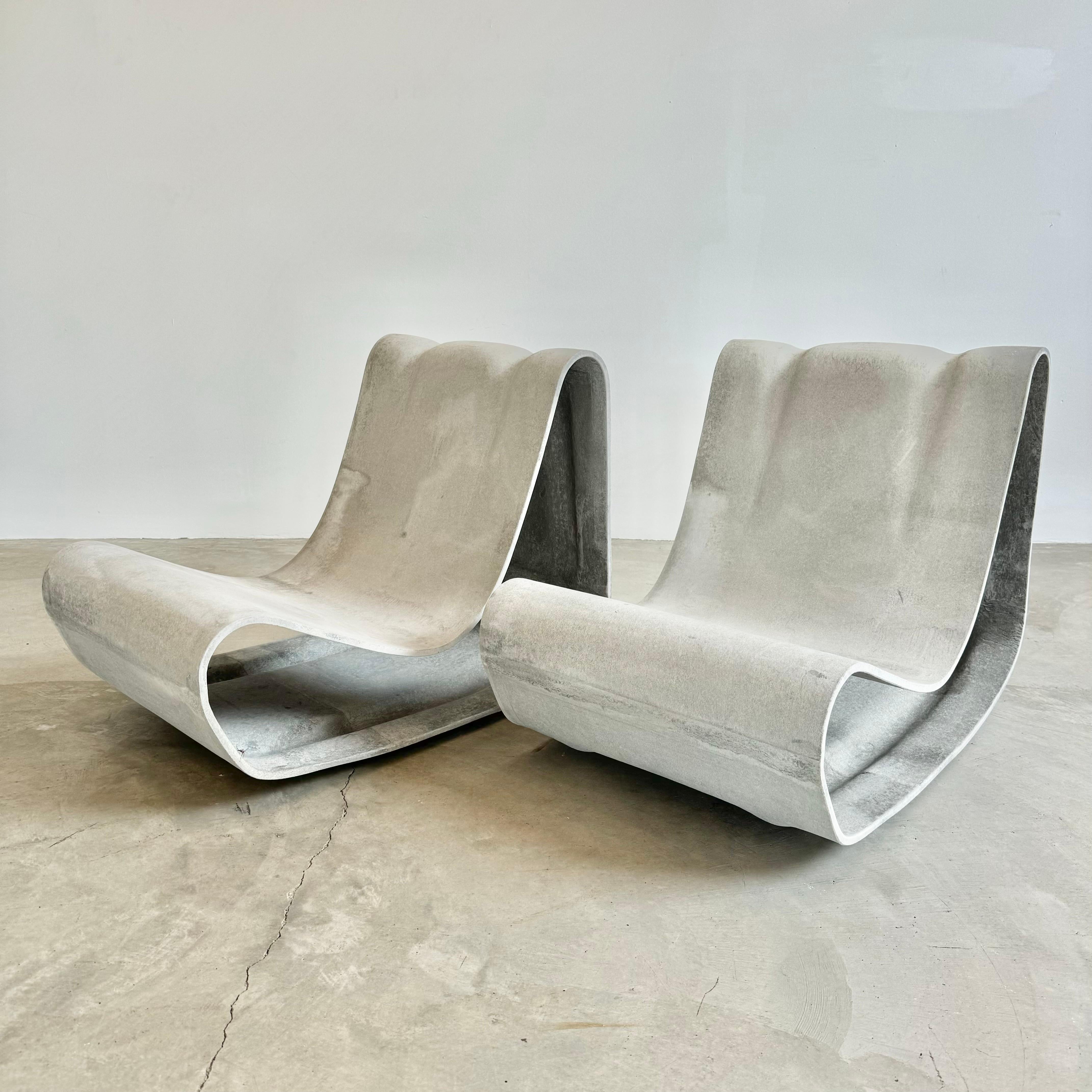 Coppia di sedie Looping Willy Guhl di nuova produzione, Svizzera In condizioni Nuovo in vendita a Los Angeles, CA