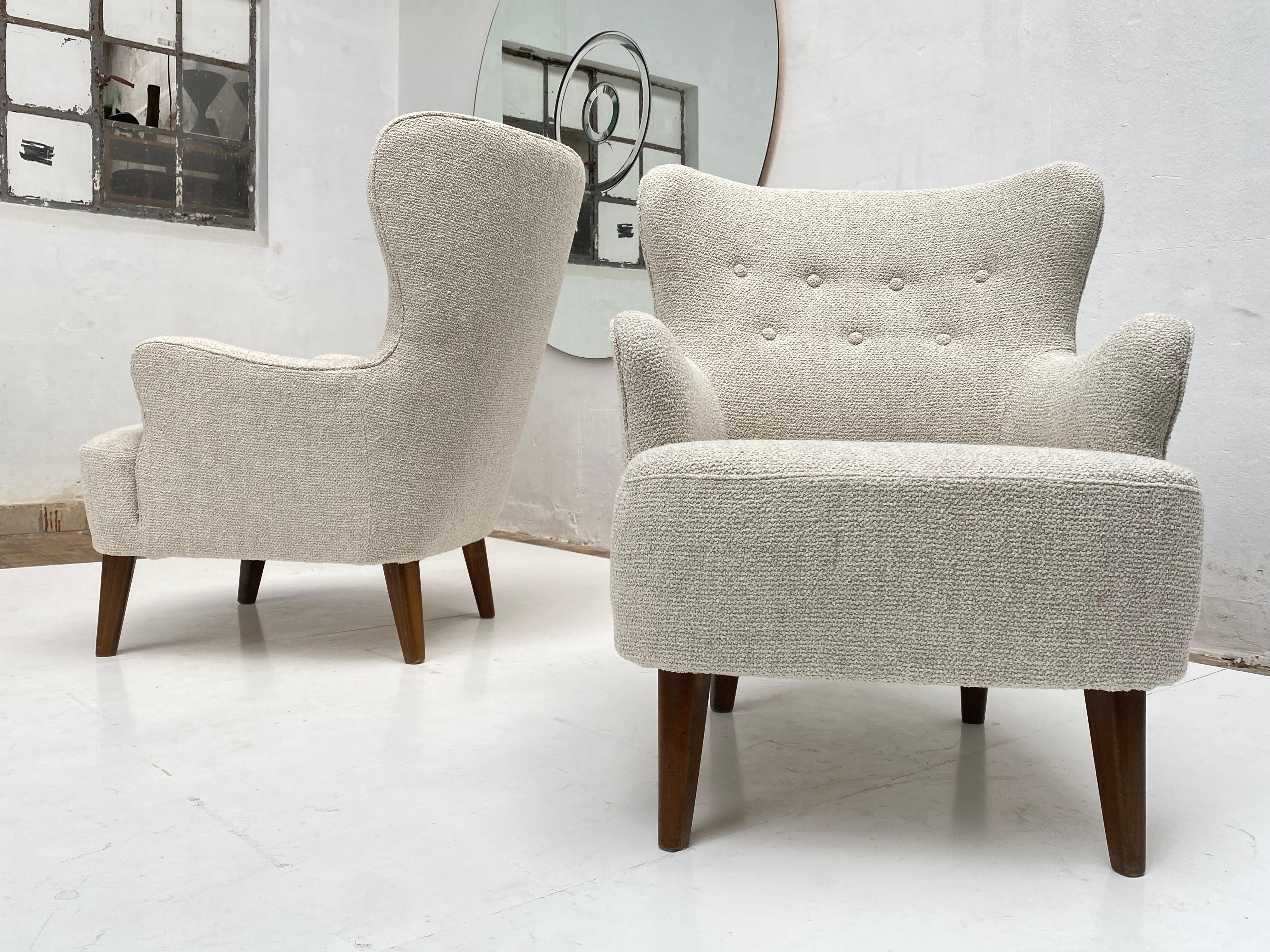 Mid-20th Century Pair of New Upholstered Lounge Chairs by Theo Ruth for Artifort 1950's  For Sale