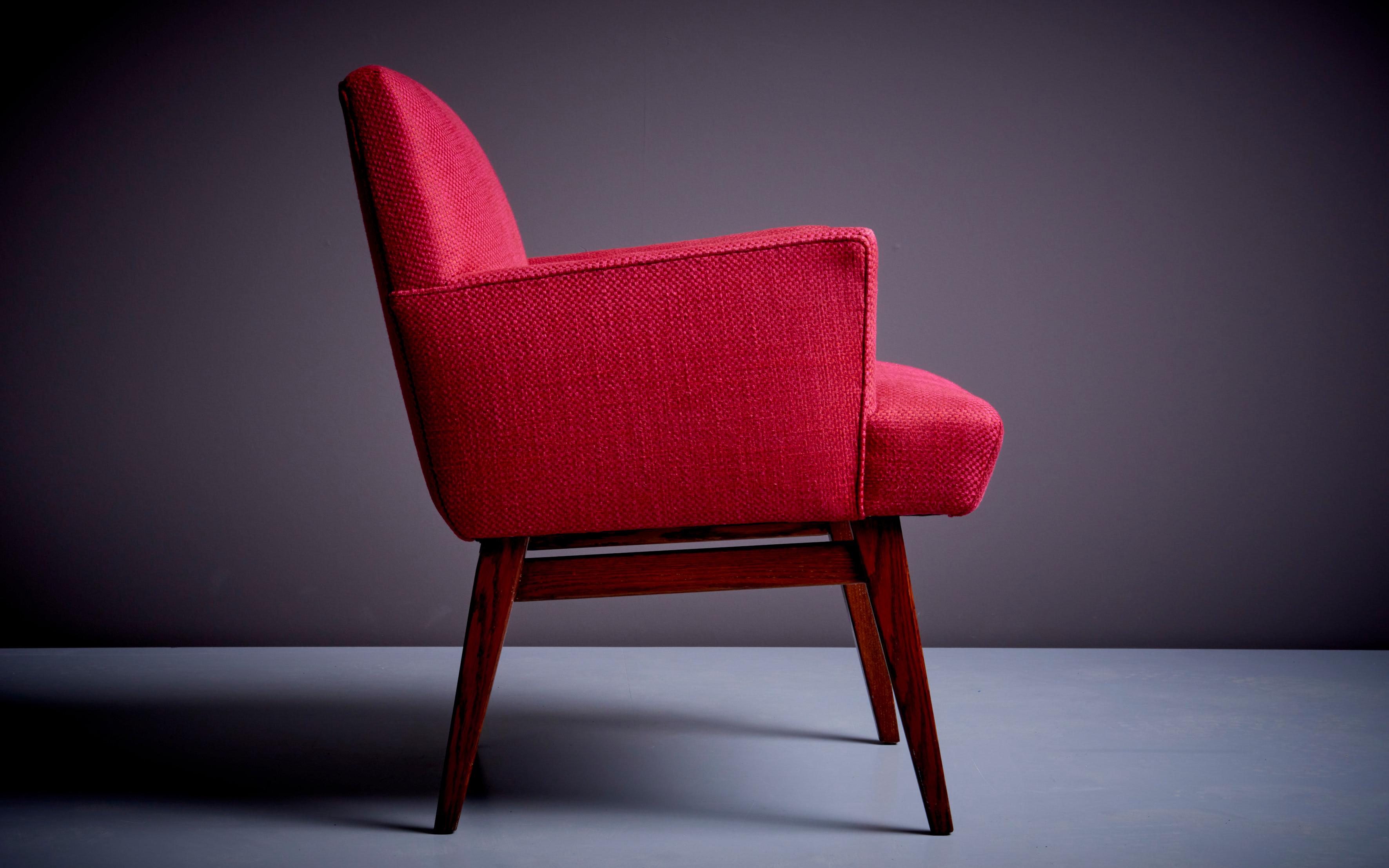 Mid-20th Century Pair of New Upholstered Midcentury Armchairs in Magenta, USA, 1950s