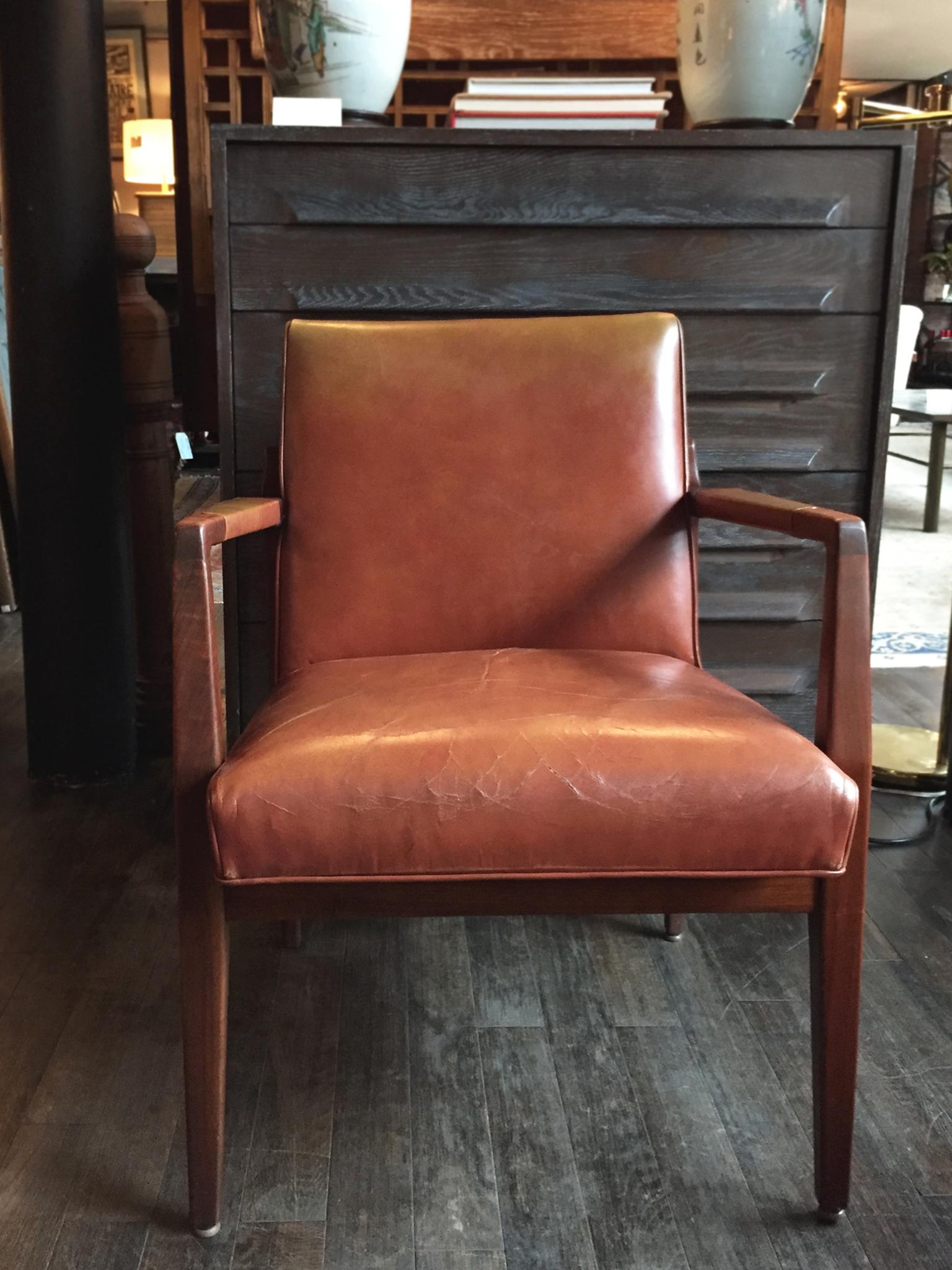 Pair of Newly Restored Midcentury Leather Armchairs in the Style of Jens Risom 8
