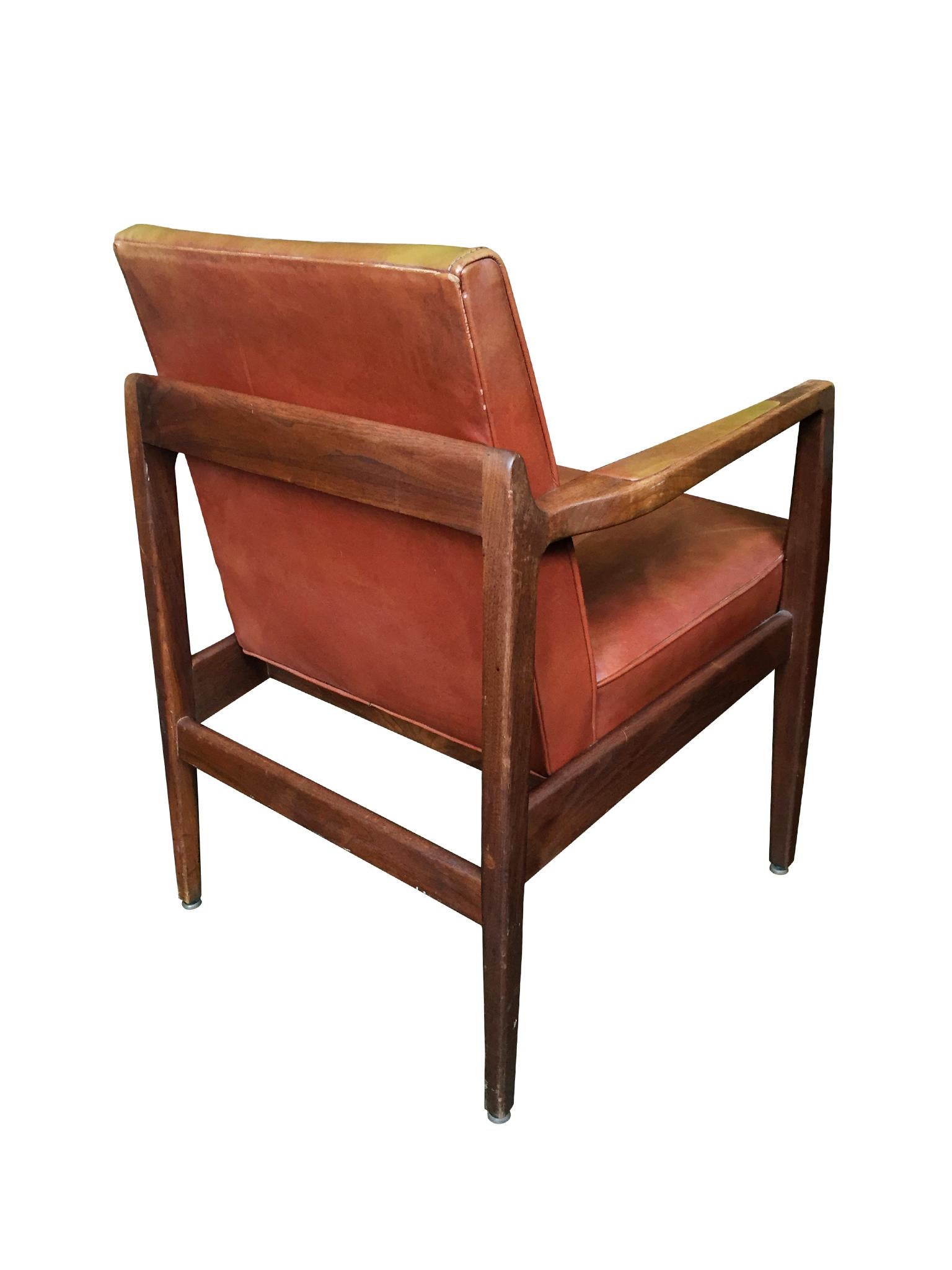 Mid-Century Modern Pair of Newly Restored Midcentury Leather Armchairs in the Style of Jens Risom