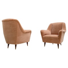 Coppia di sedie da salotto in stile Ponti in mohair 100% 'Teddy', appena imbottite