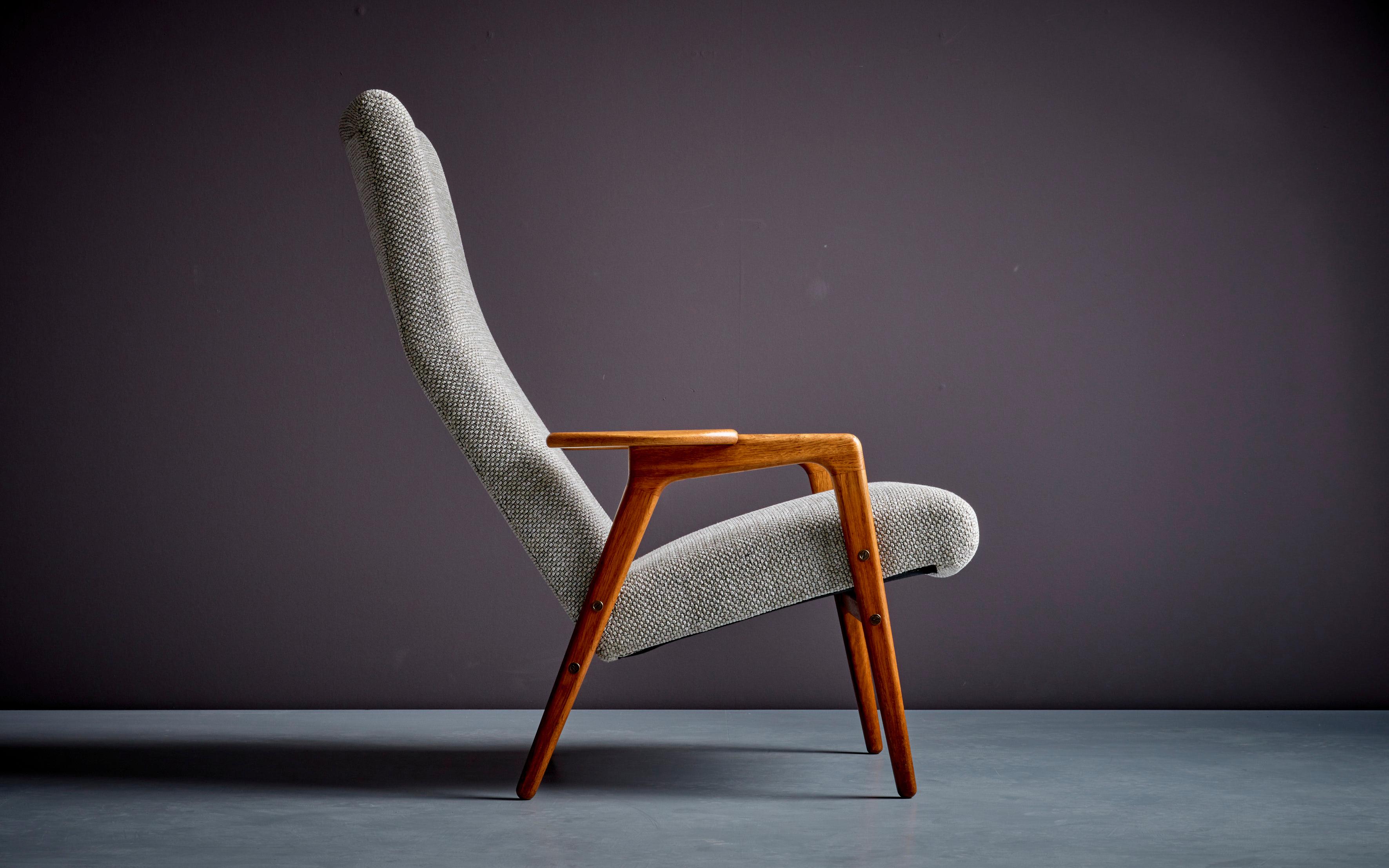 Upholstery Pair of Newly Upholstered Yngve Ekström 'Lästo' and 'Ruster' Lounge Chairs For Sale