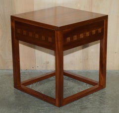 Pareja de Bonitas Mesas Auxiliares de Madera de Cerezo y Teca Hechas a Mano x 4 Disponibles en Total