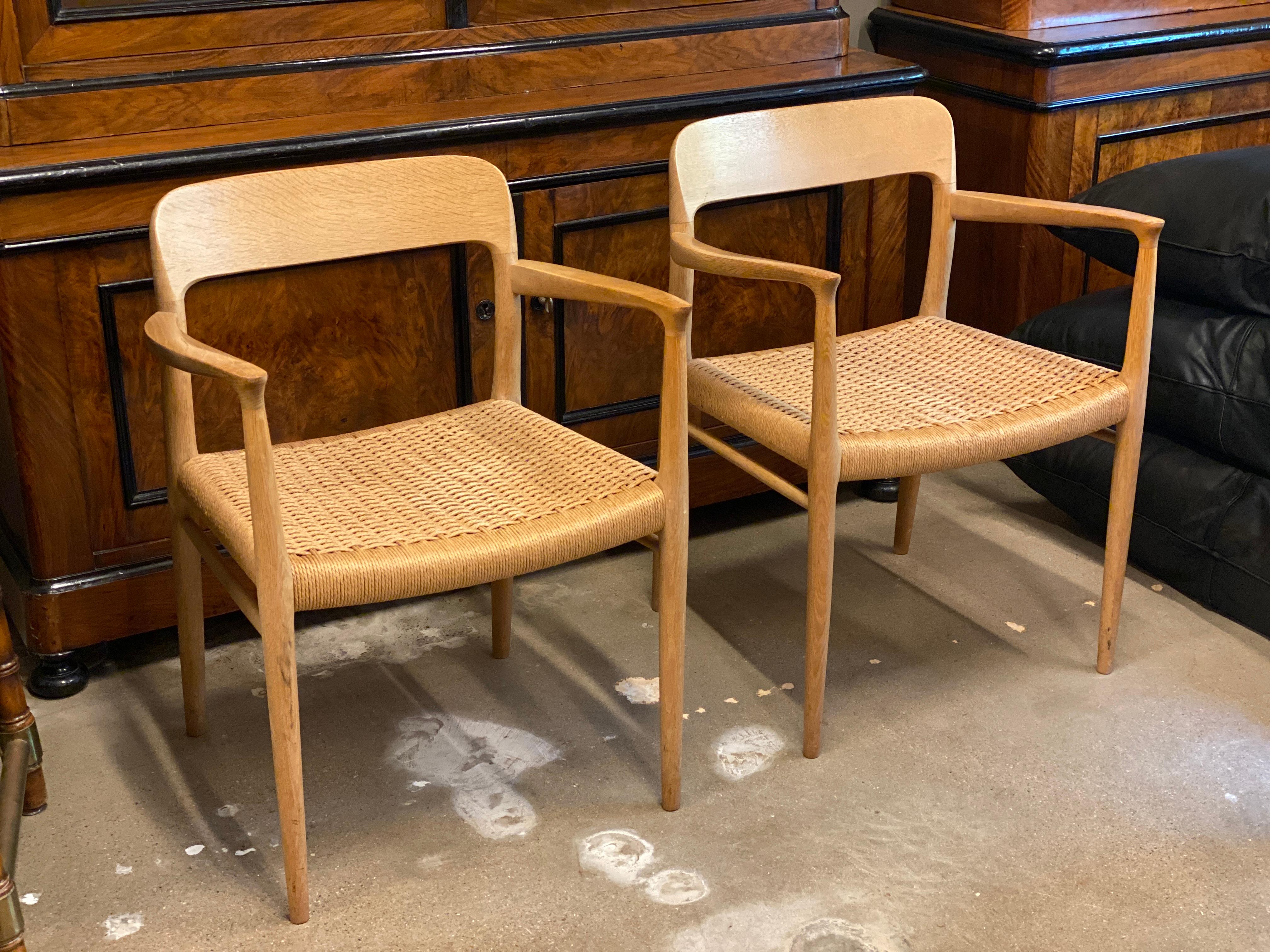 Pair of Niels Møller Model 56 Armchairs, Denmark, 1954 In Good Condition In Austin, TX