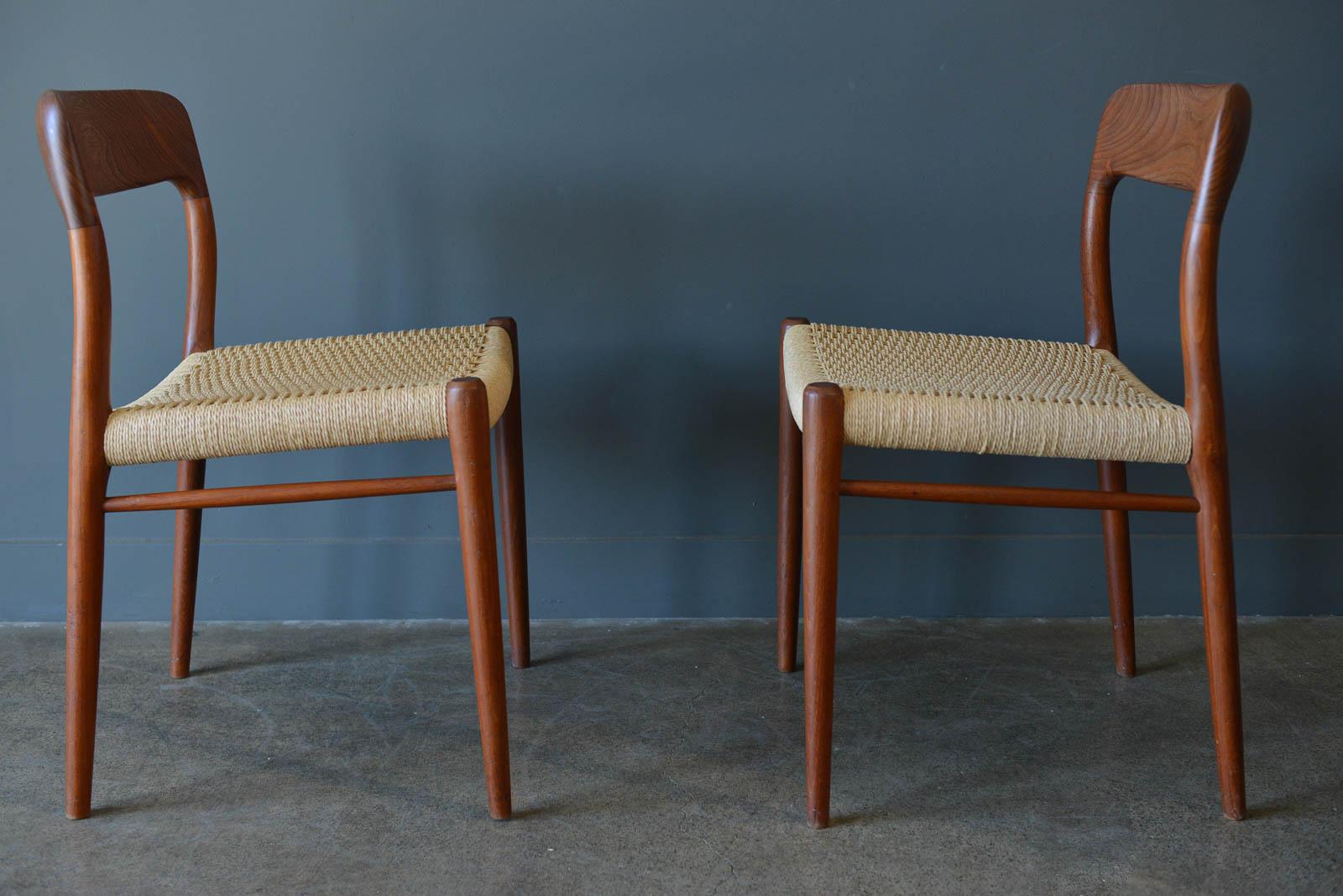 Scandinavian Modern Pair of Niels Moller Side or Dining Chairs, Model 75, circa 1960