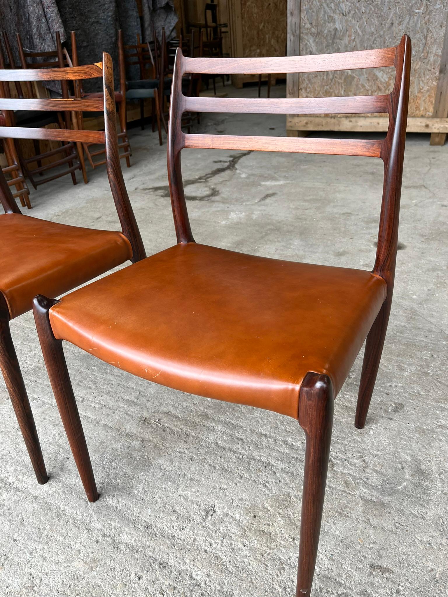Pair of Niels Otto Moller 1962 Model 78 Dining Chairs In Good Condition In London, GB