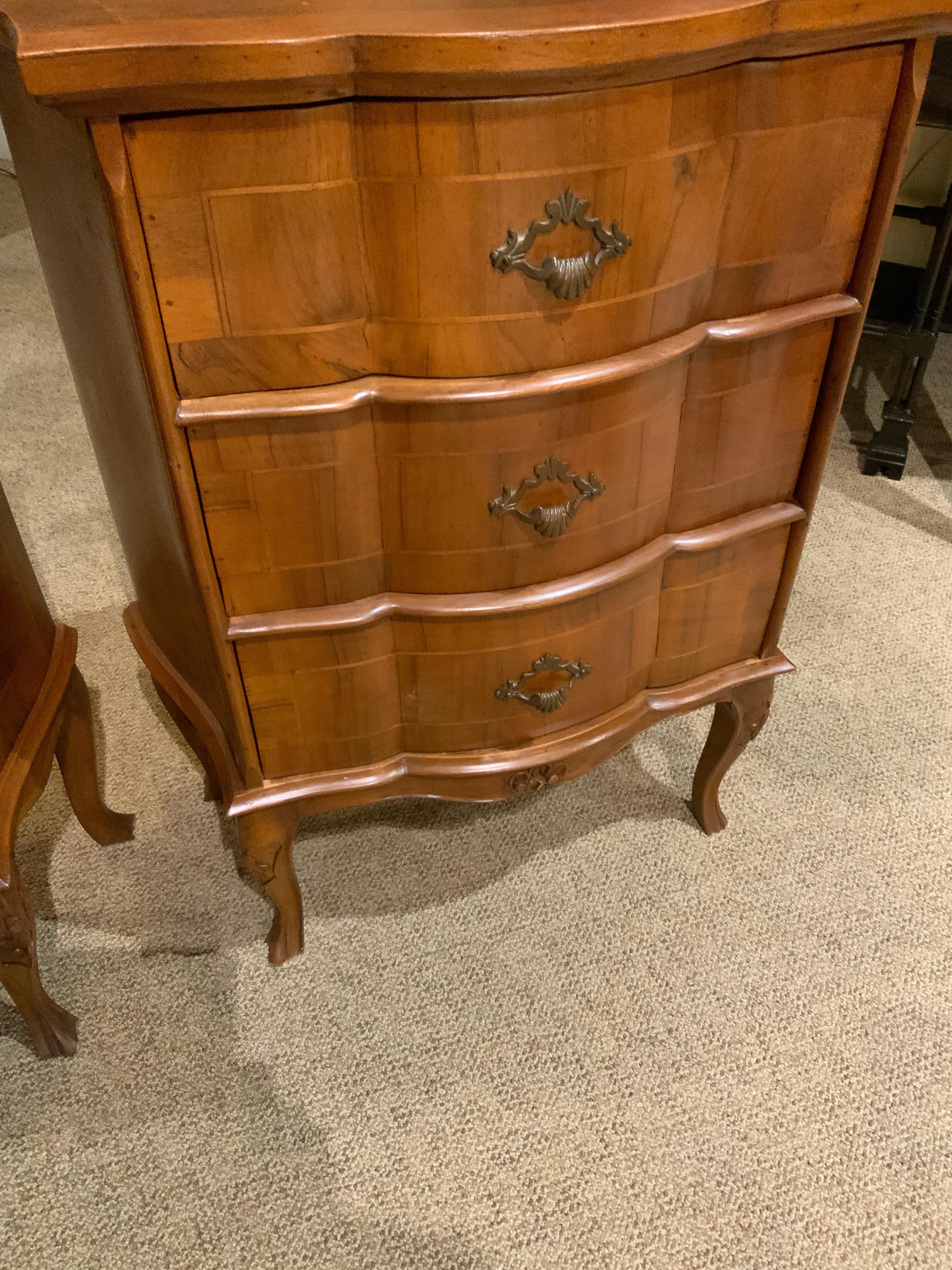 Walnut Pair of Night Stands / Bedside Chests, French