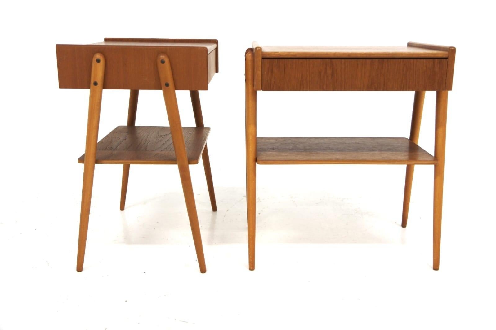Pair of Night Stands by Ab Carlström & Co Möbelfabrik, Sweden, 1960

Additional information:
Country of Manufacture – Sweden
Design Period – 1960
Production Period – 1960
Style – Midcentury / Danish design
Producer – AB Carlström & Co
