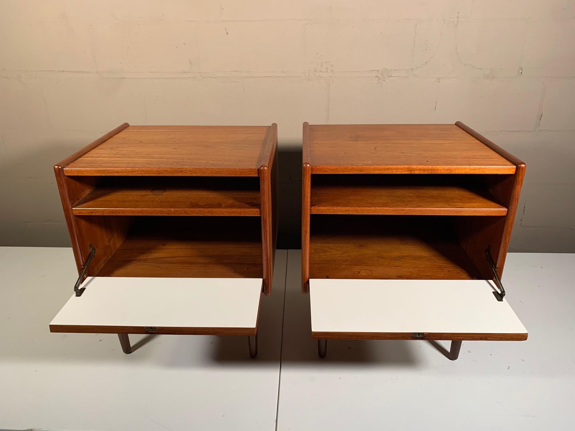 Pair of Night Stands by Borge Mogensen 1