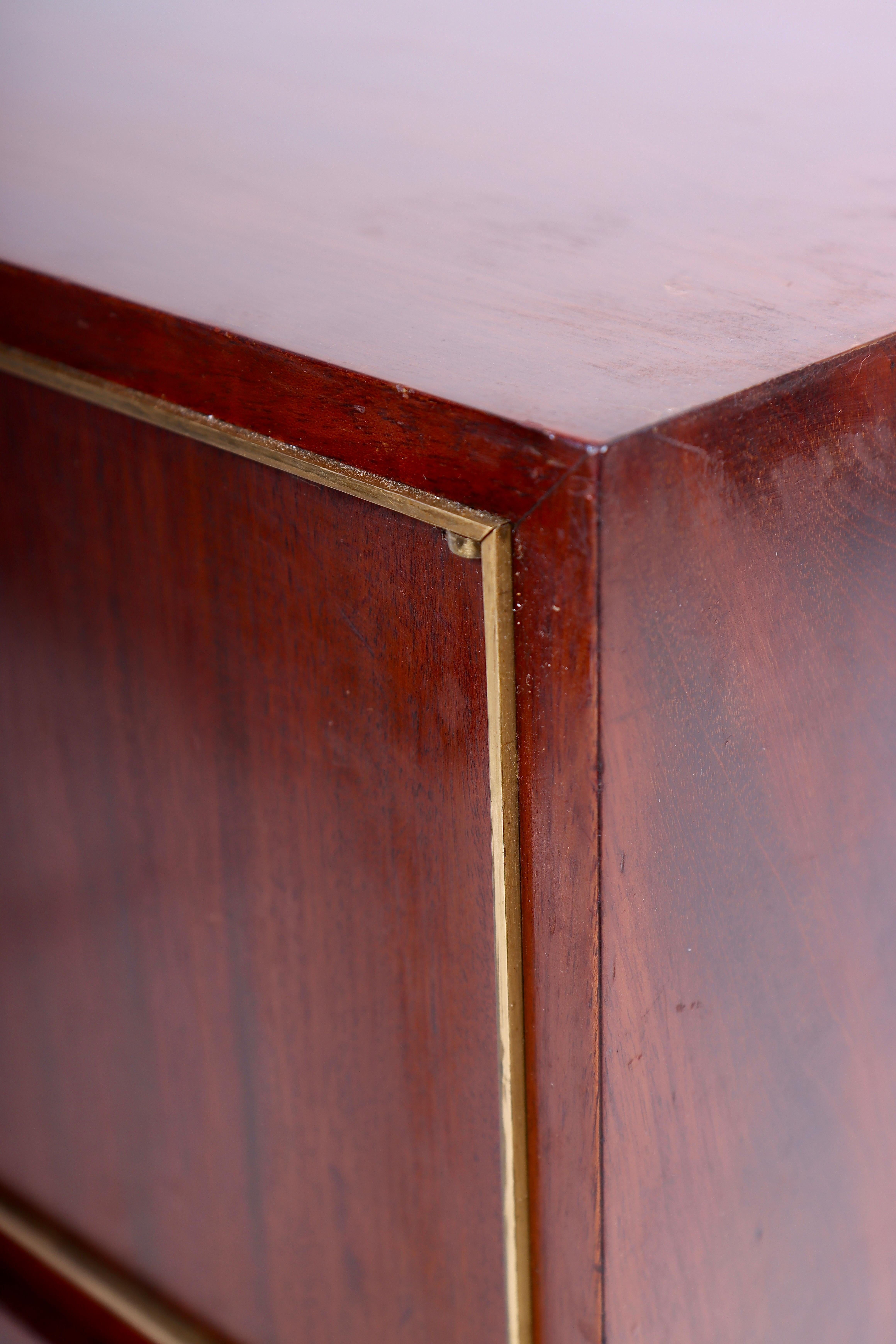 Pair of Night Stands in Mahogany by Lysberg Hansen & Terp, 1950s 2