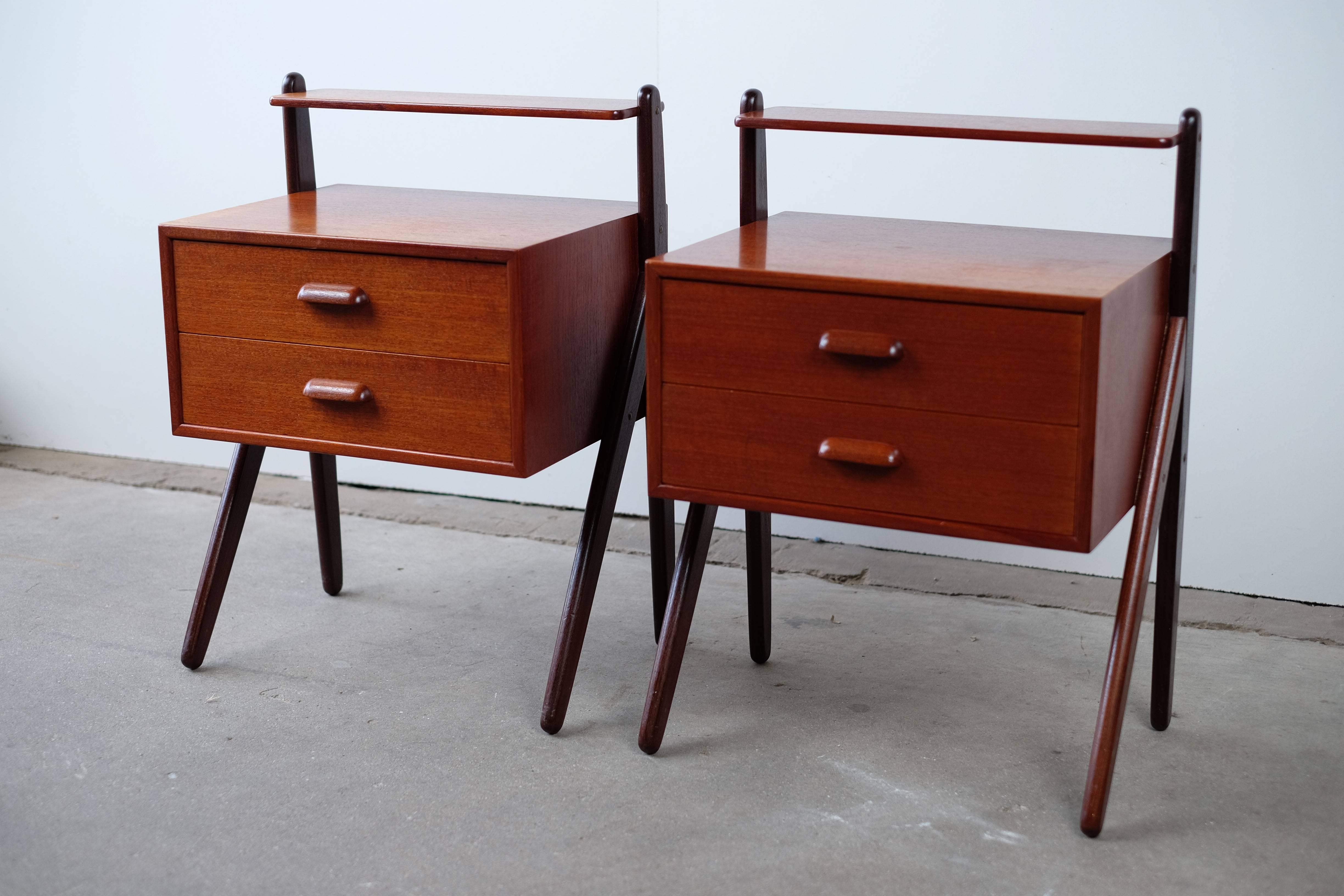 Mid-Century Modern Pair of Nightstands in Teak, Manufactured at Ørum Møbelfarbrik, 1960s