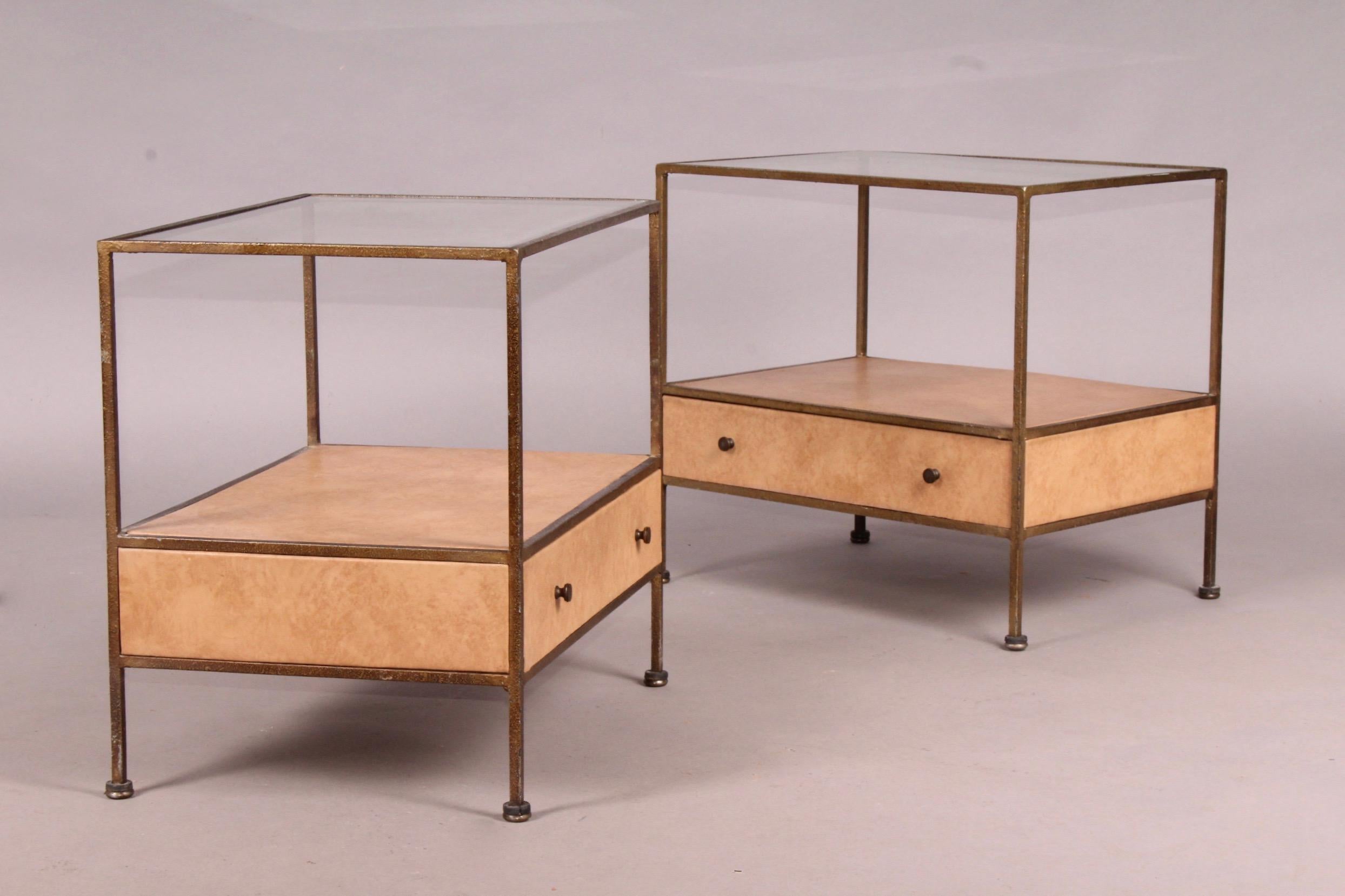 Pair of Nightstands in the Style of Paul McCobb 1