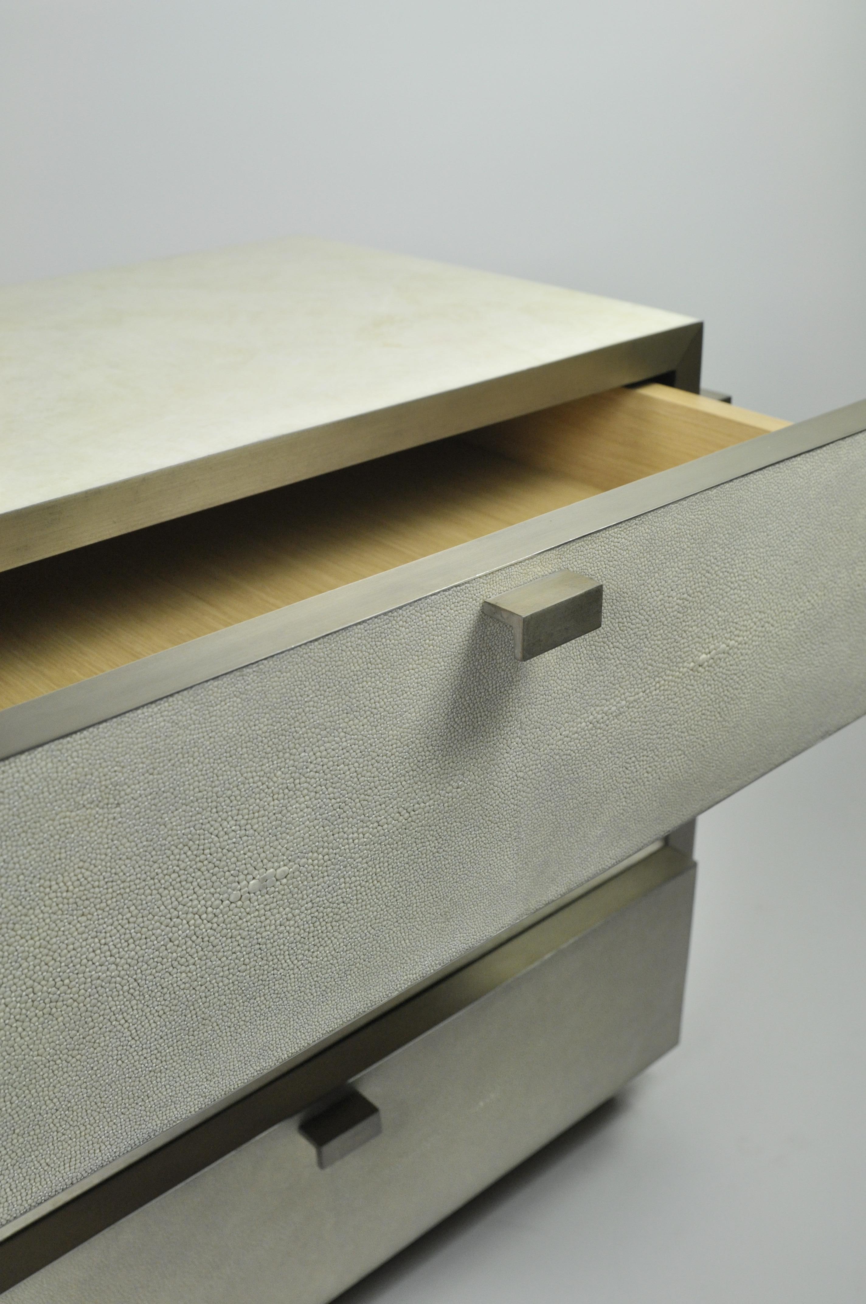 Hand-Crafted Pair of Night Stands in White Rock crystal with steel trims by Ginger Brown For Sale