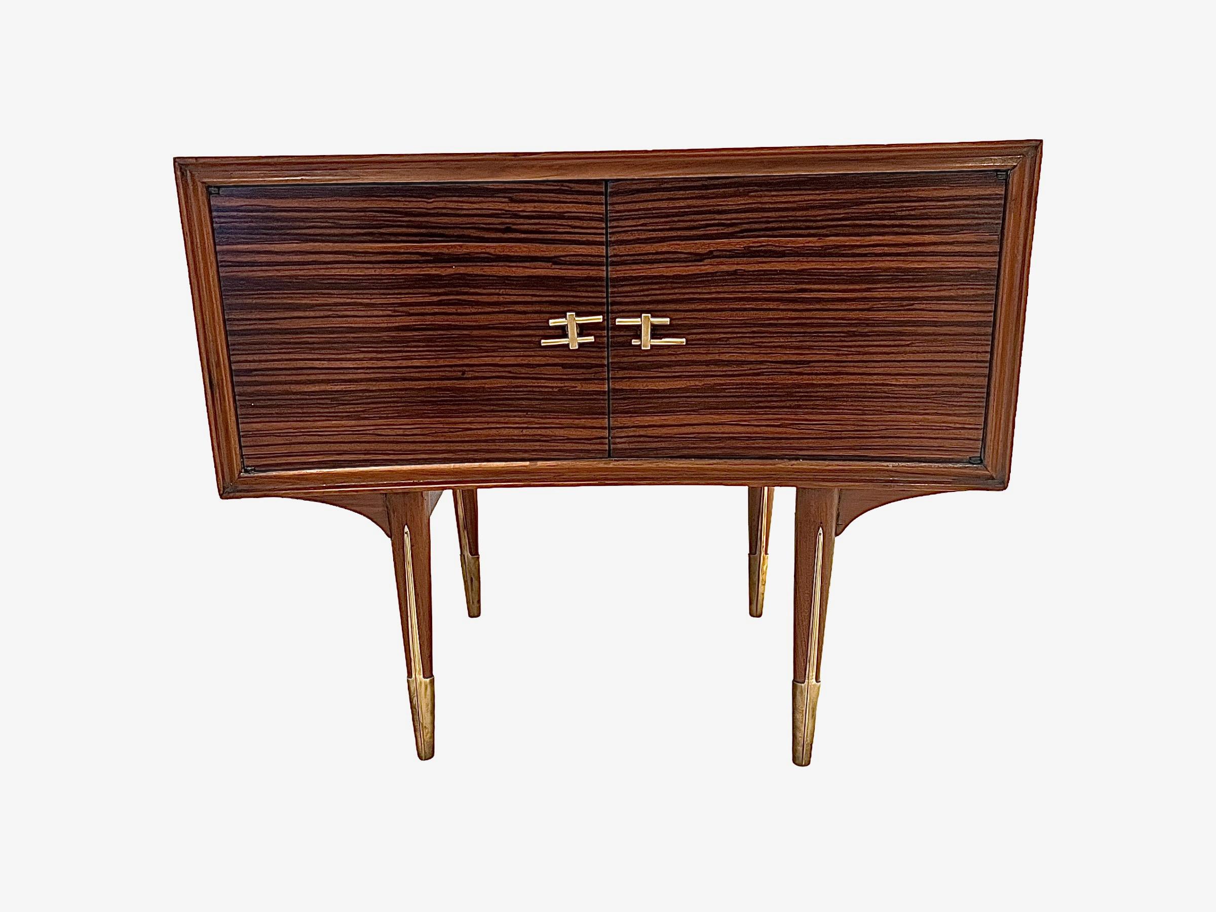 19th Century Pair of Night Stands Made of Rosewood, circa 1960, Mid-Century Modern For Sale