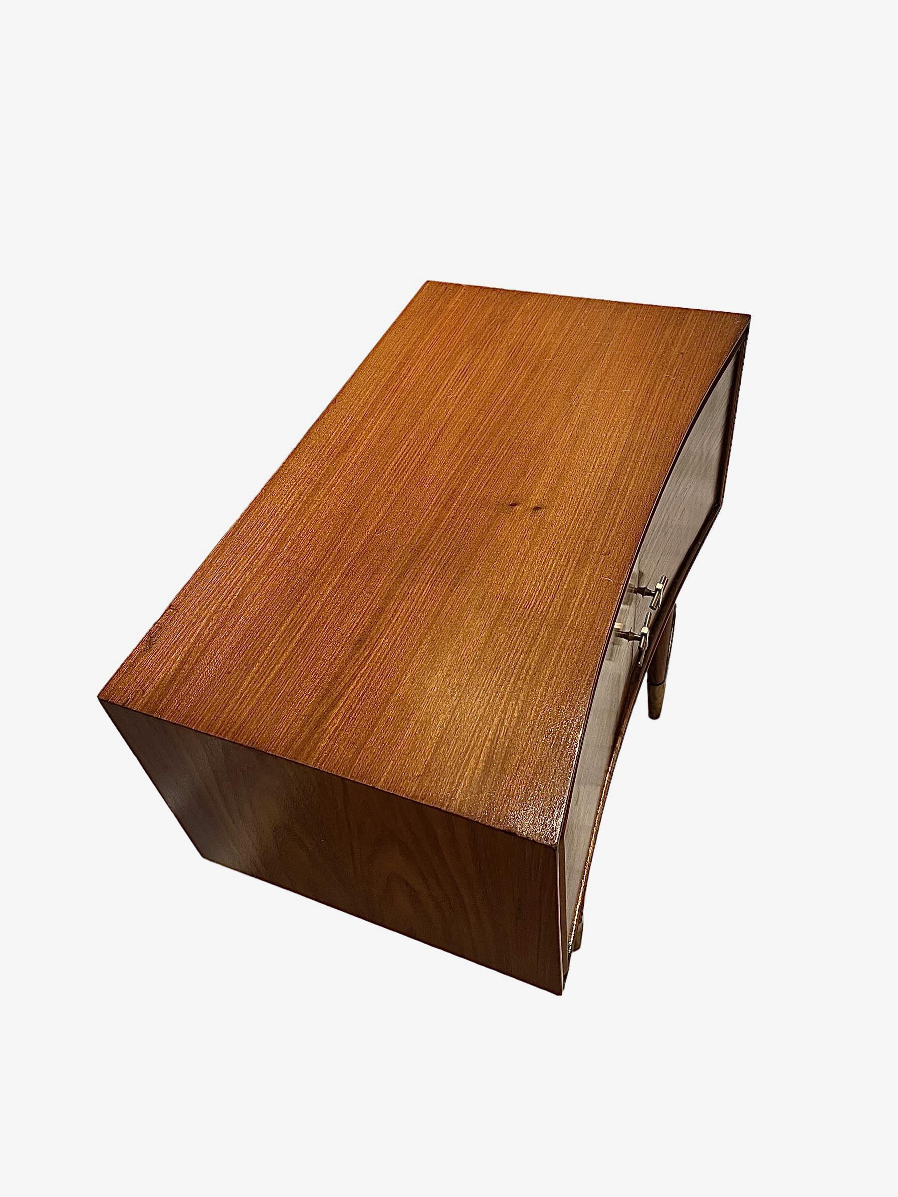 Pair of Night Stands Made of Rosewood, circa 1960, Mid-Century Modern For Sale 3