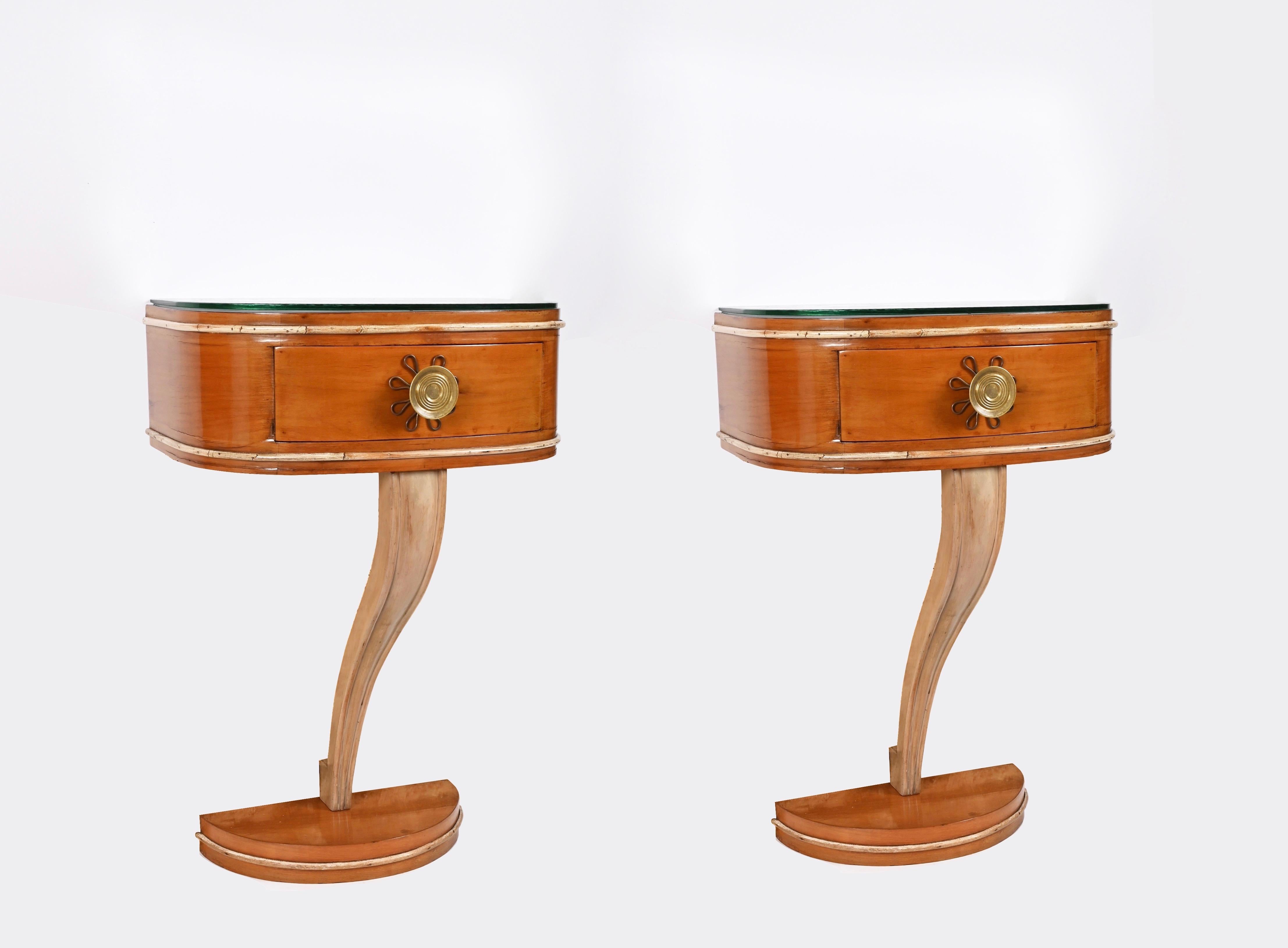 Pair of Night Stands Wood Italian Bed Side Italy, 1930s In Good Condition For Sale In Roma, IT