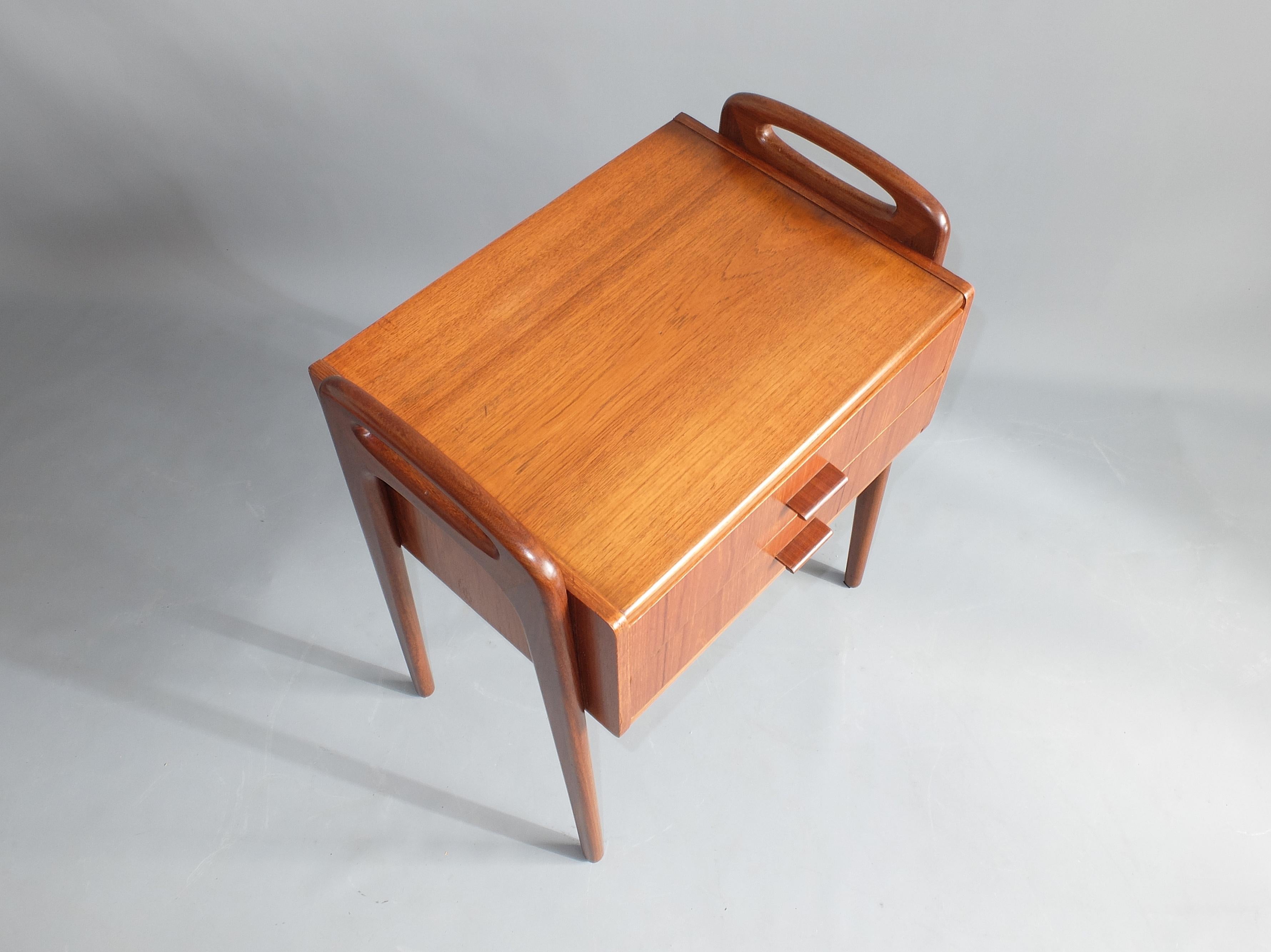 Mid-20th Century Pair of Nightstands Bedside Tables by Johannes Andersen, Denmark, 1960s