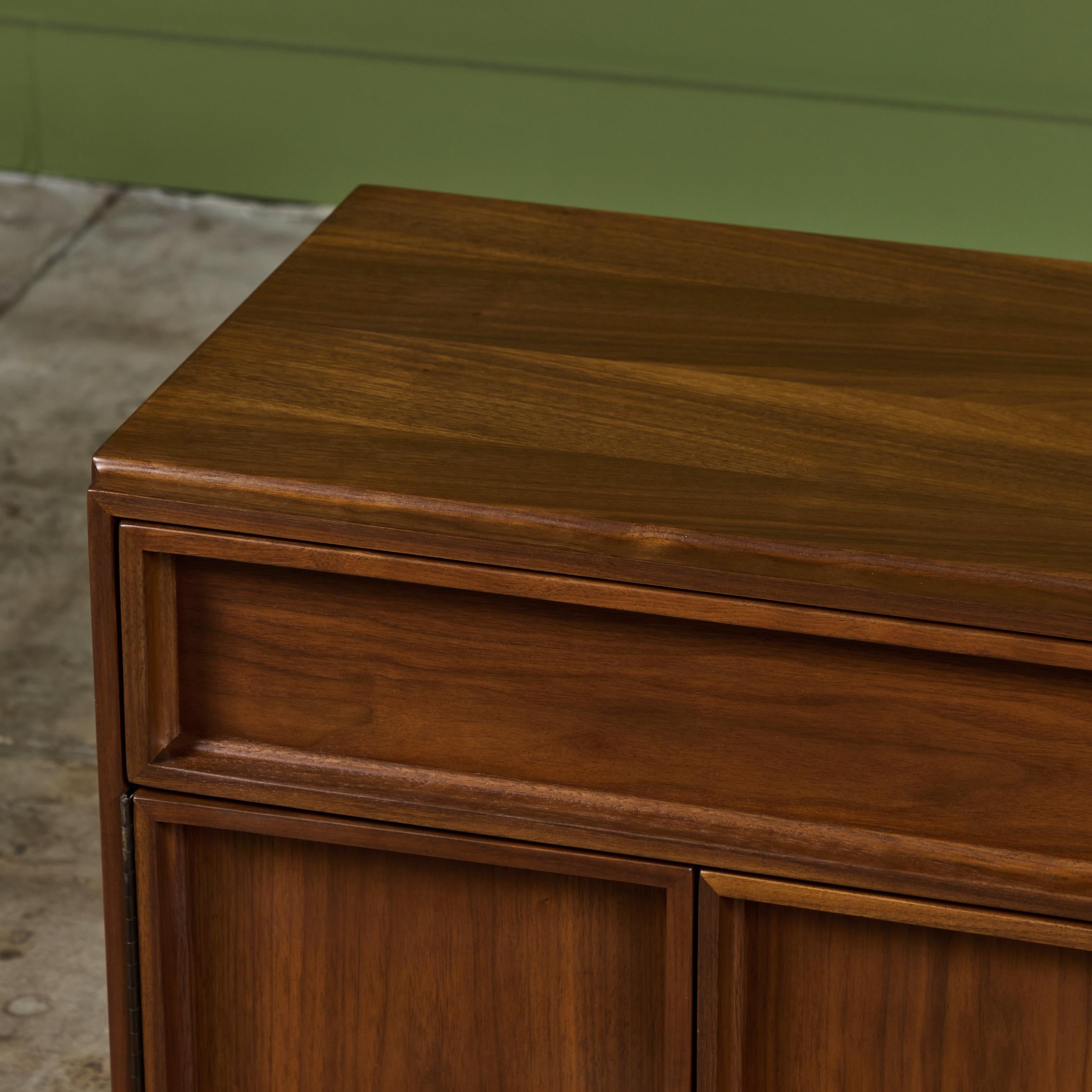 Pair of Nightstands by John Keal for Brown Saltman 6
