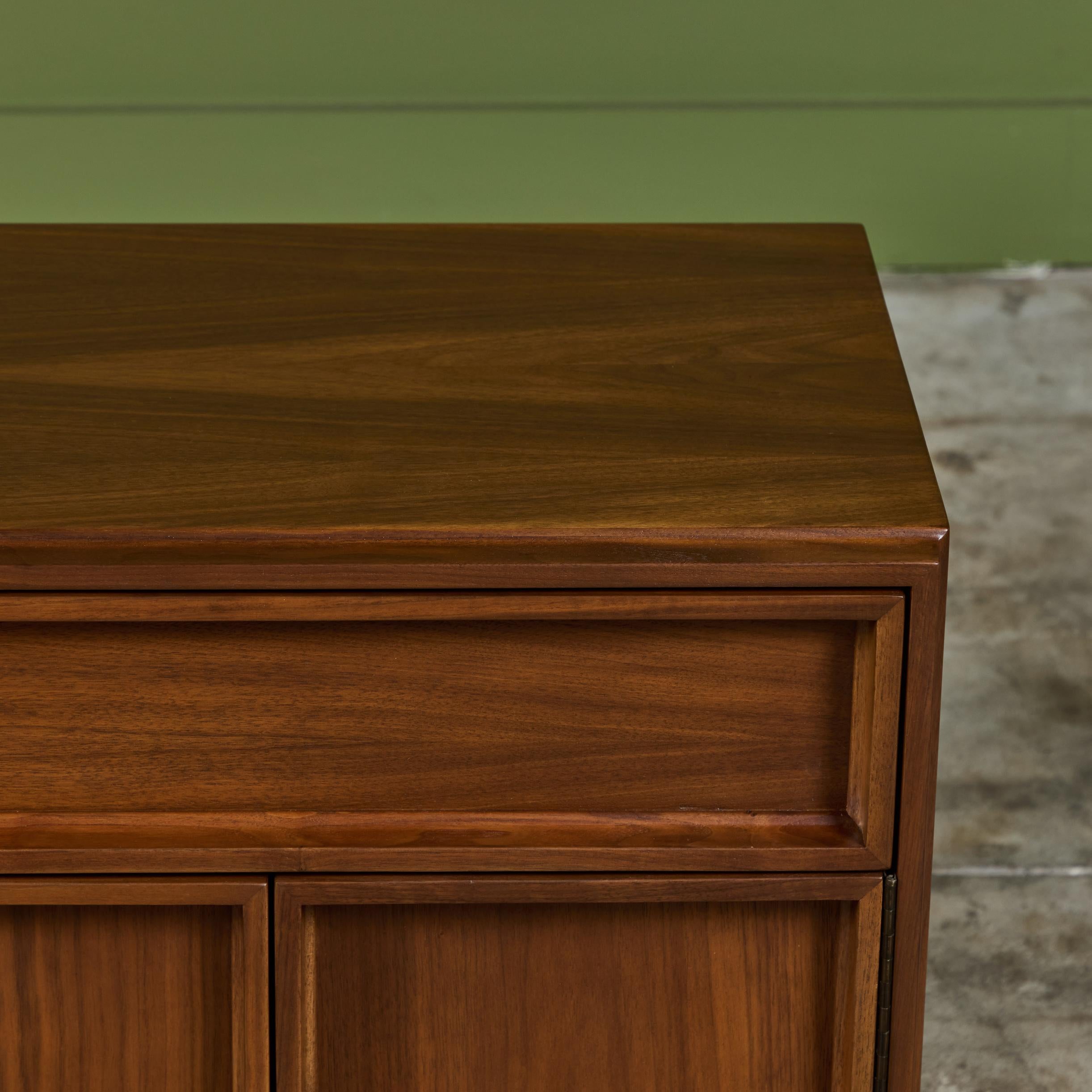 Pair of Nightstands by John Keal for Brown Saltman 8