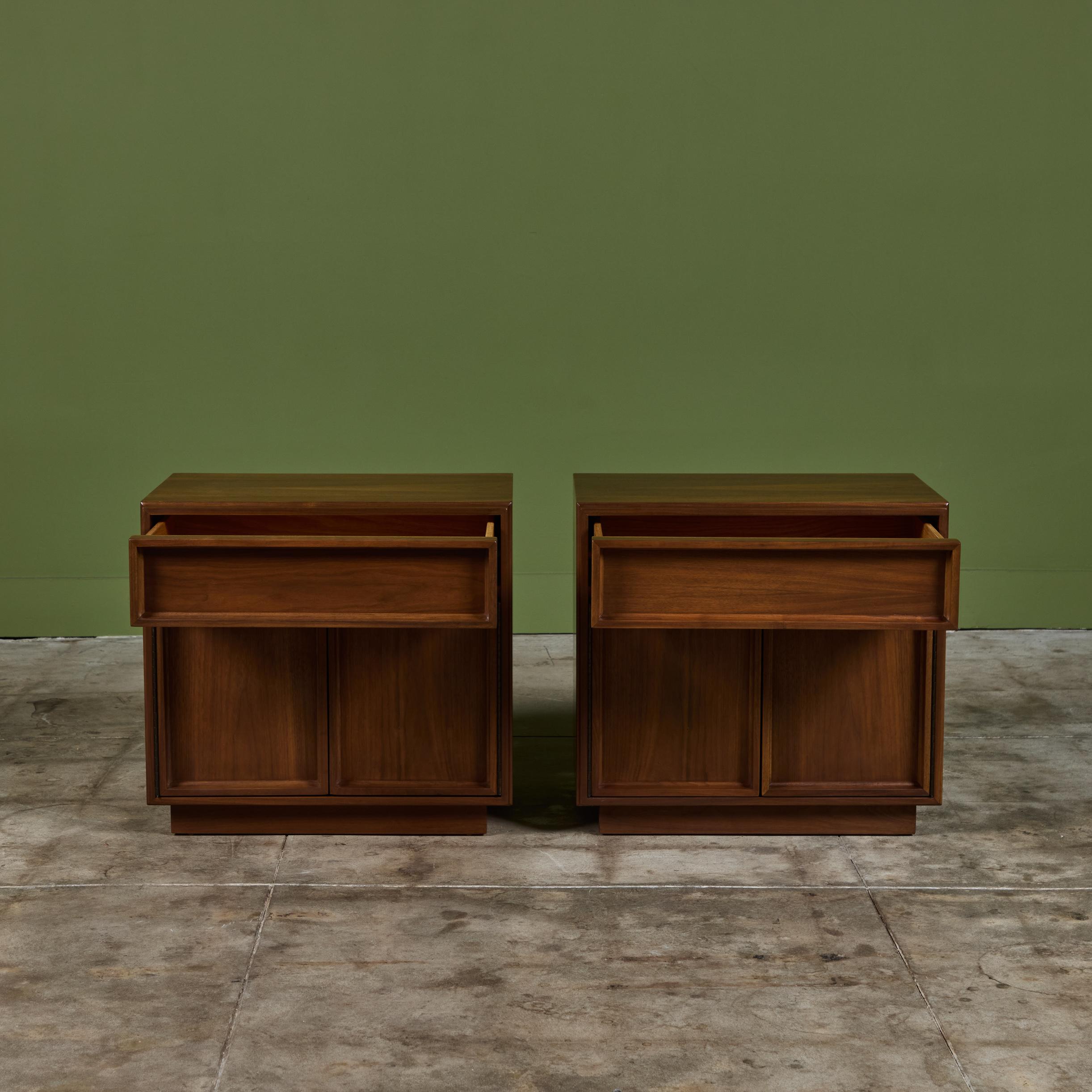 American Pair of Nightstands by John Keal for Brown Saltman