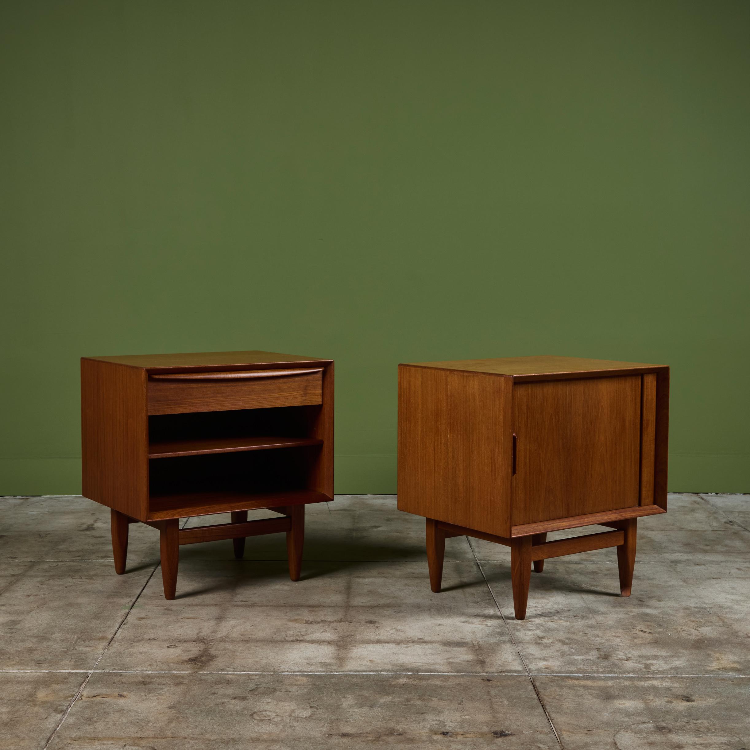 Scandinavian Modern Pair of Nightstands by Svend Åge Madsen for Falster For Sale