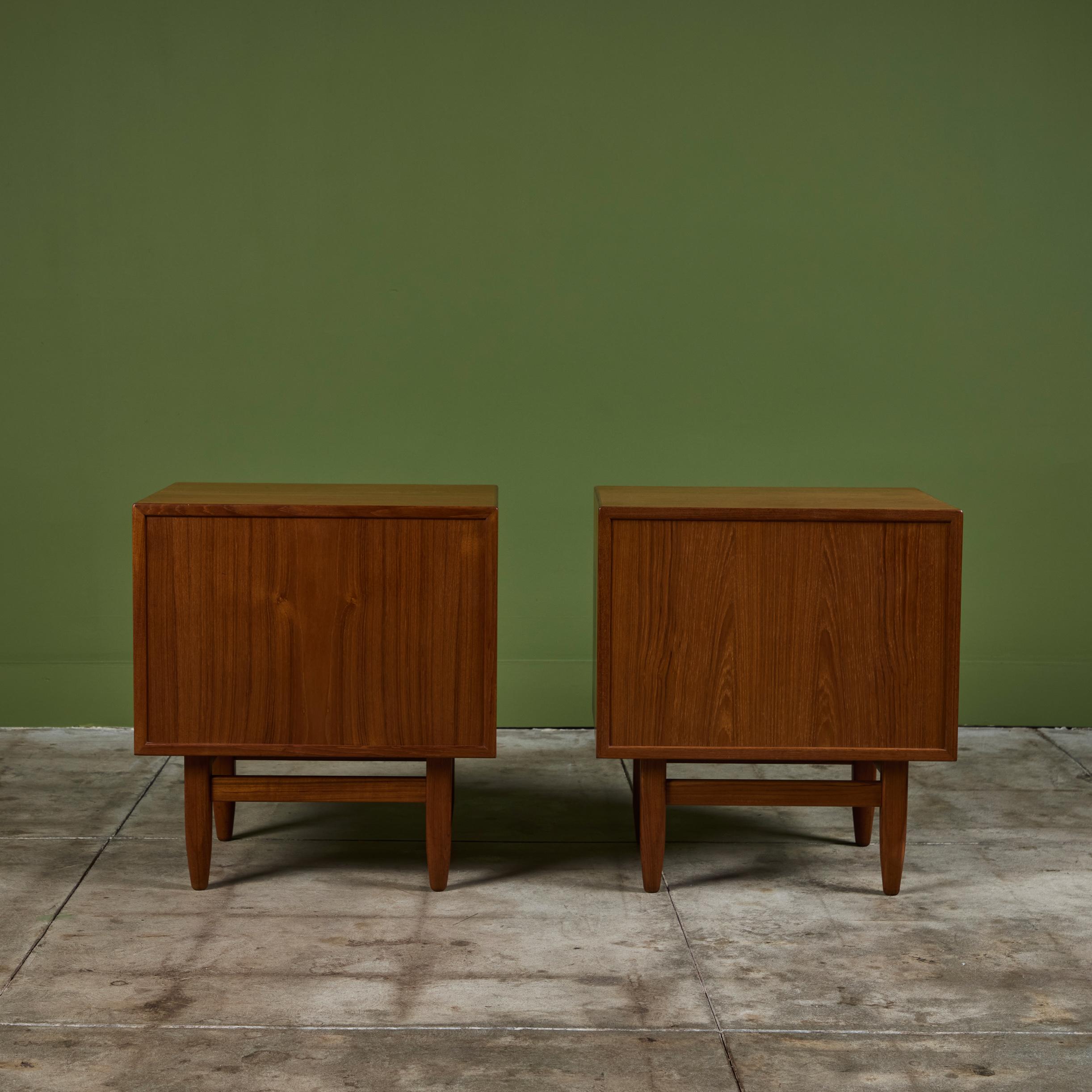 Pair of Nightstands by Svend Åge Madsen for Falster For Sale 1