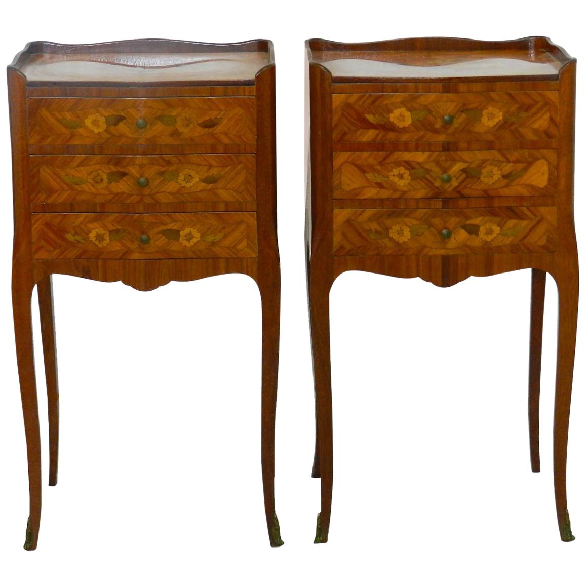 Pair of Nightstands French Bedside Tables Early 20th Century Louis Commodes