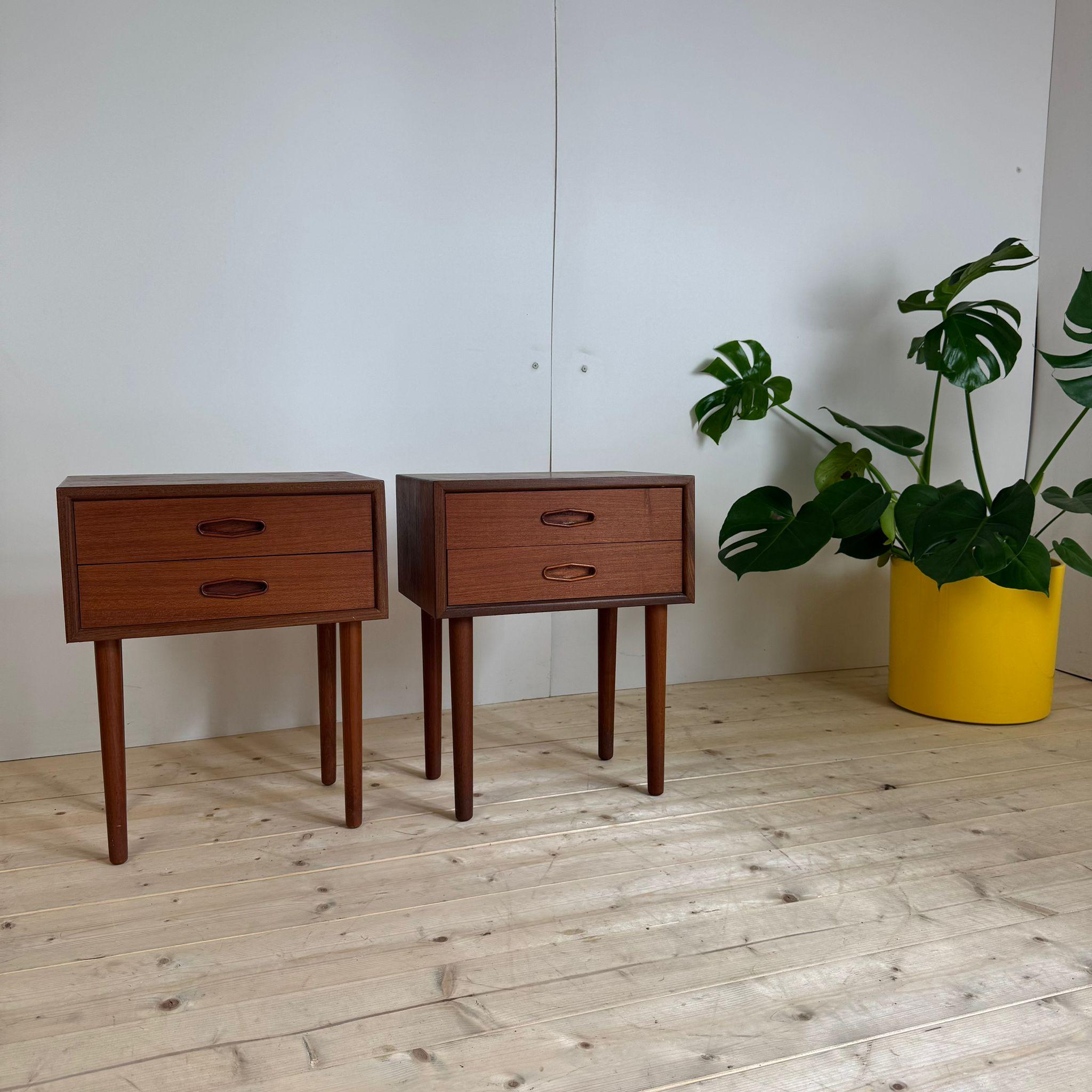 Mid-20th Century Pair of nightstands in teak, Denmark 1960 For Sale