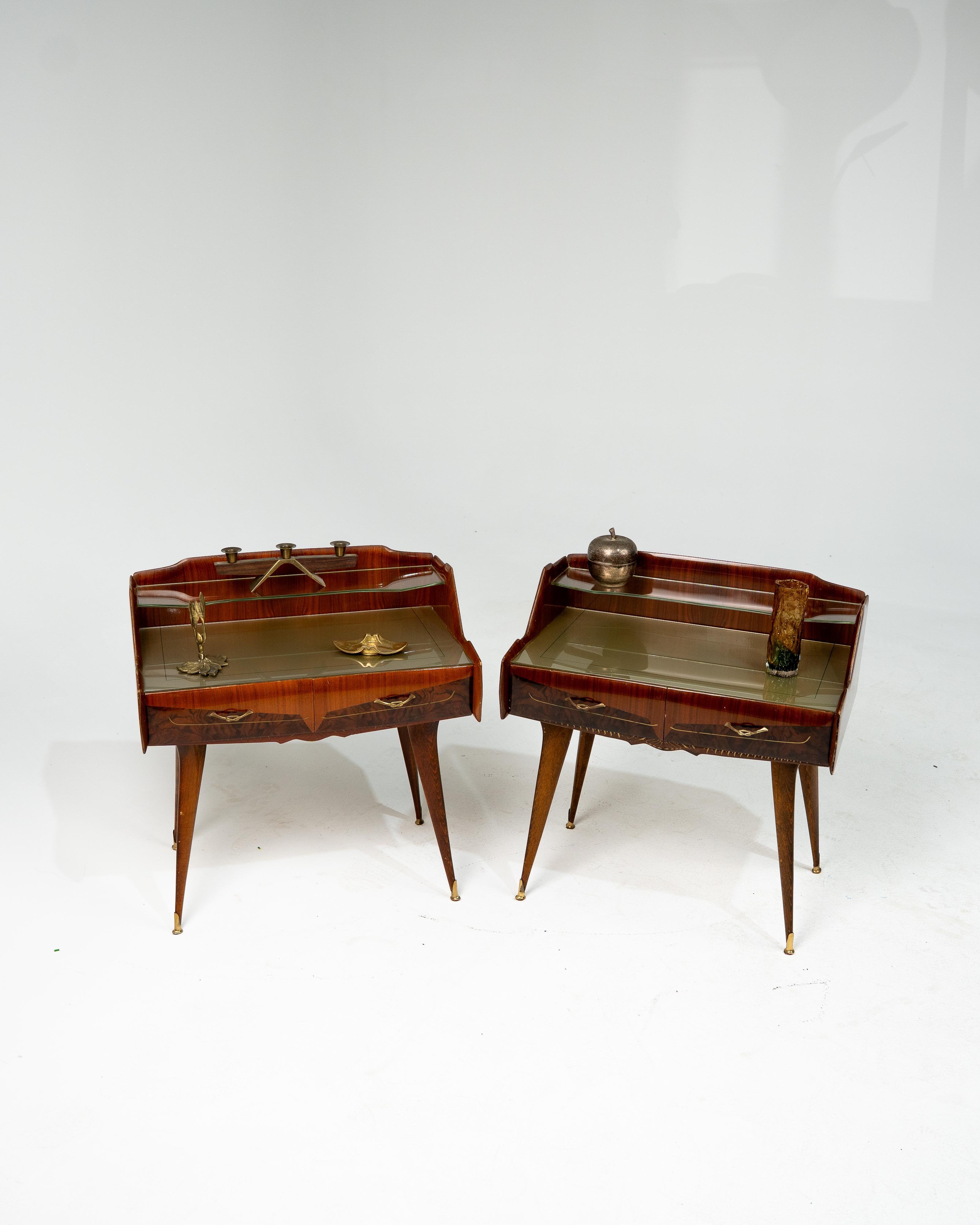 Pair of Nightstands in Wood, Glass and Brass, Paolo Buffa Style, Italy 1950s For Sale 3